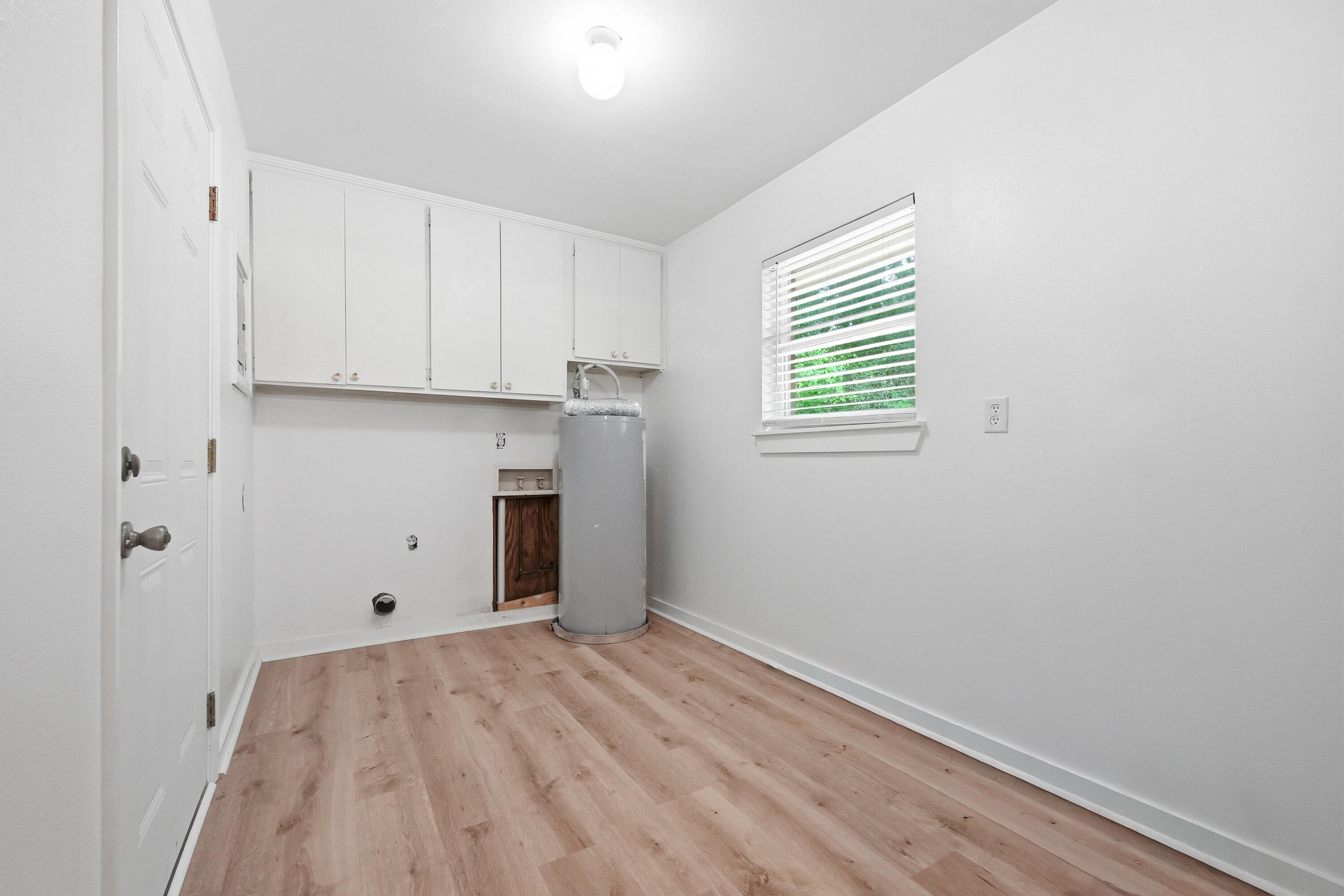 METES & BOUNDS - Residential Lease
