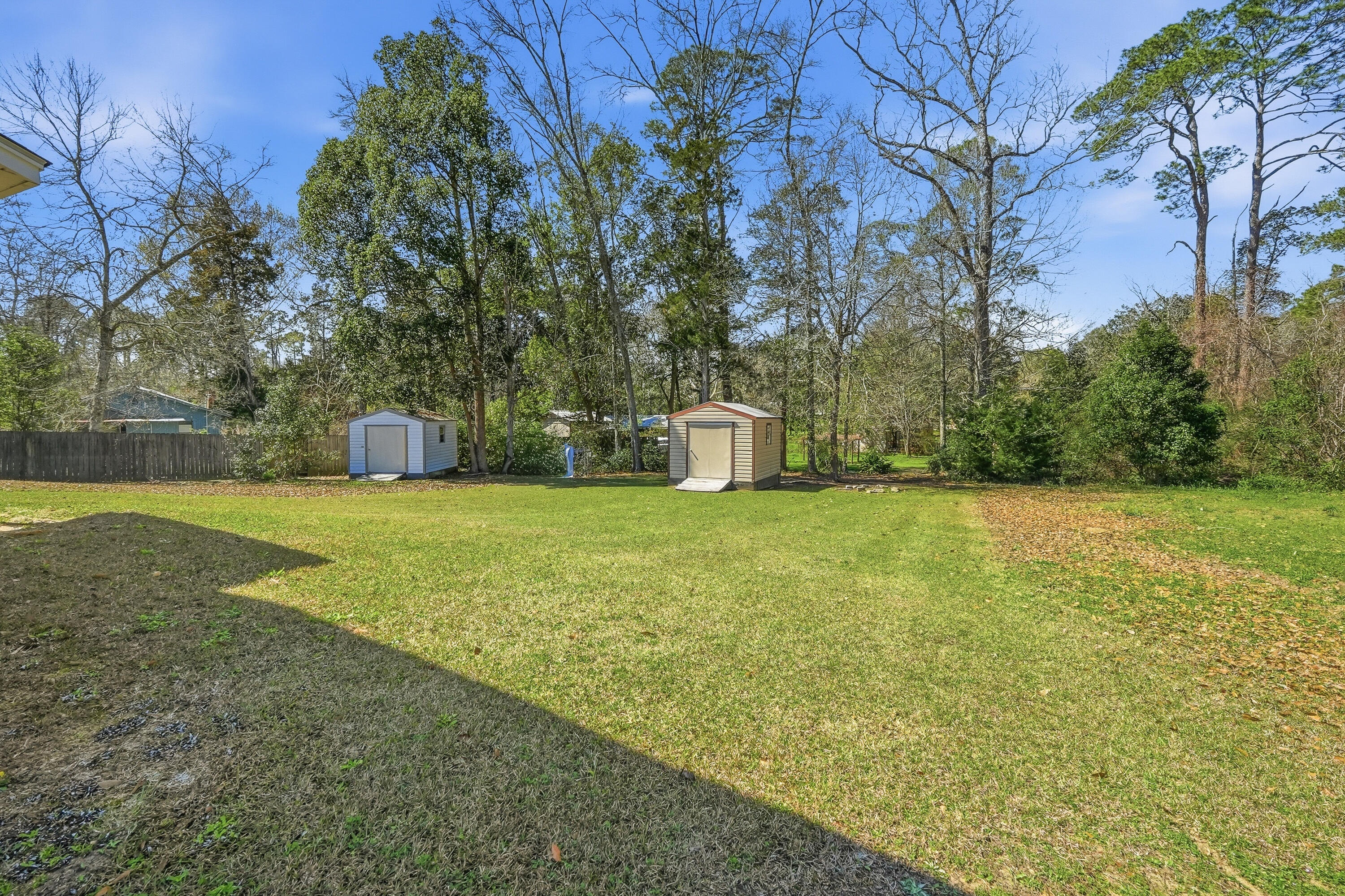 NO RECORDED SUBDIVISION - Residential