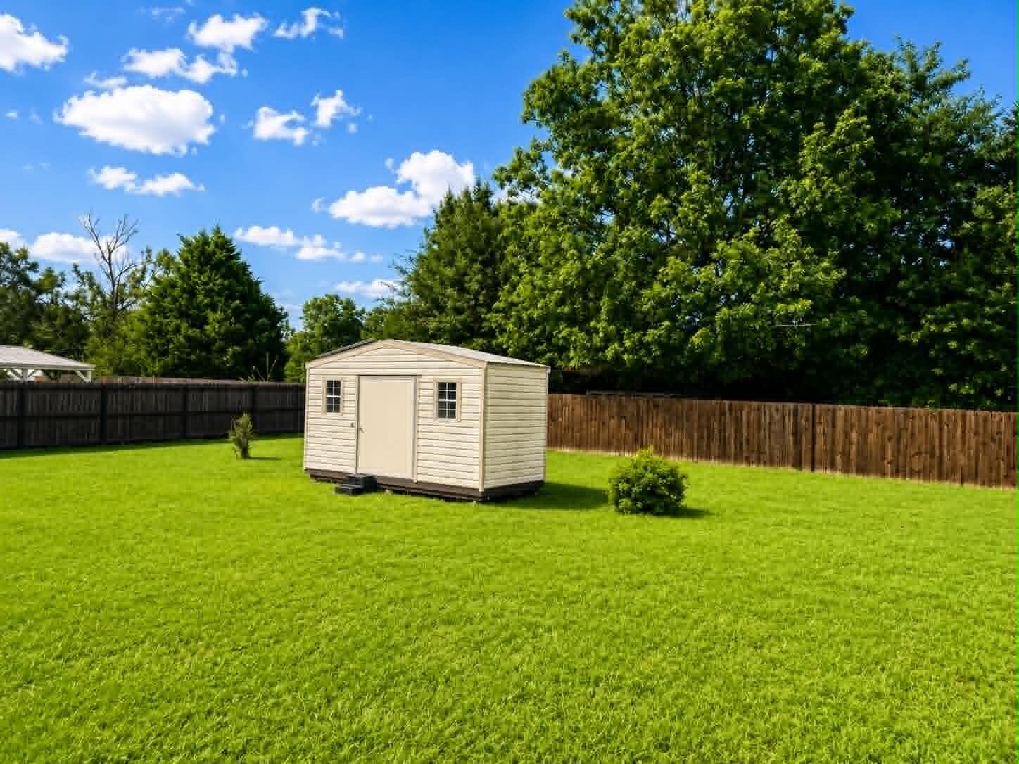 HUNTERS CREEK - Residential