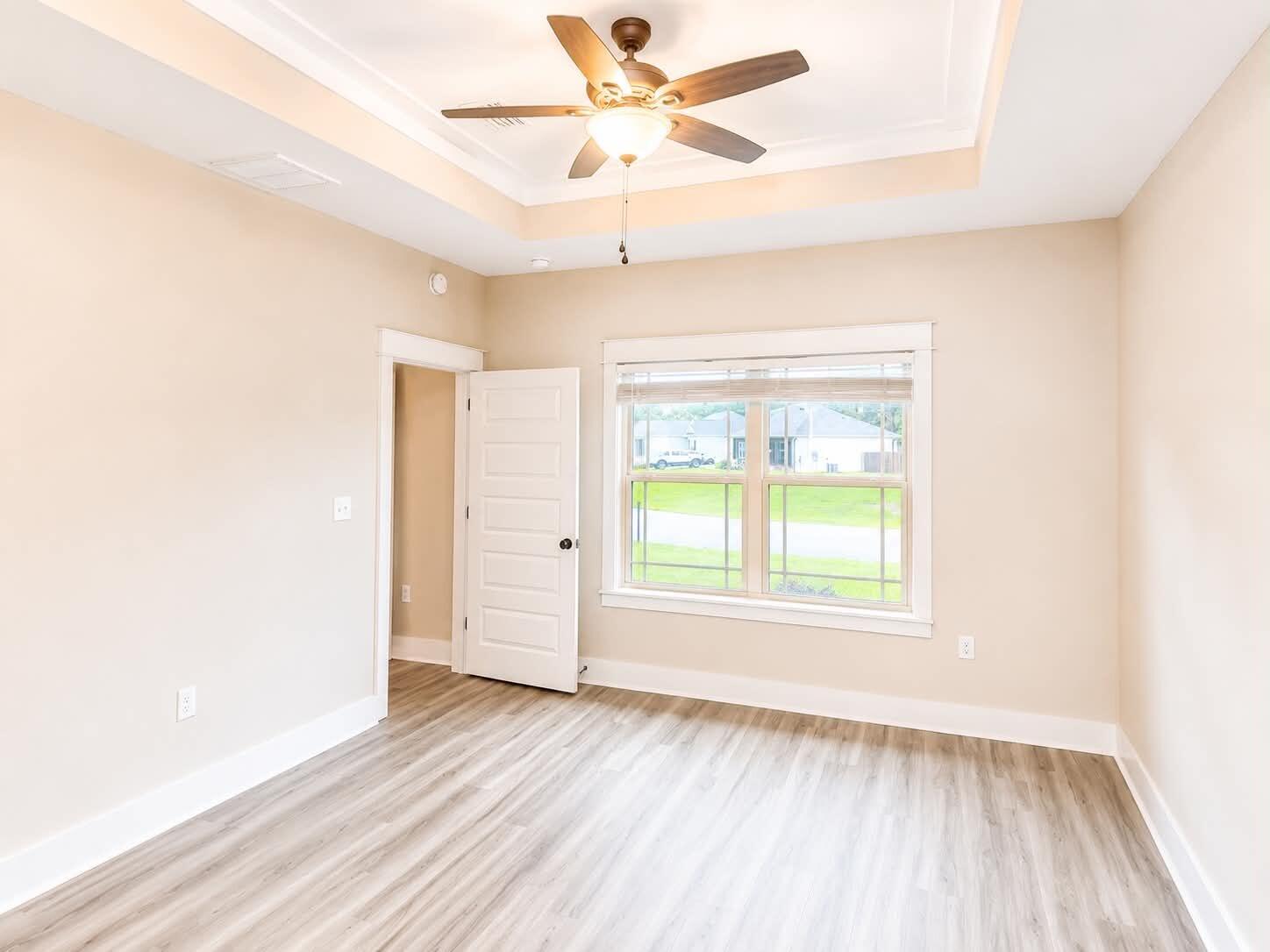 HUNTERS CREEK - Residential