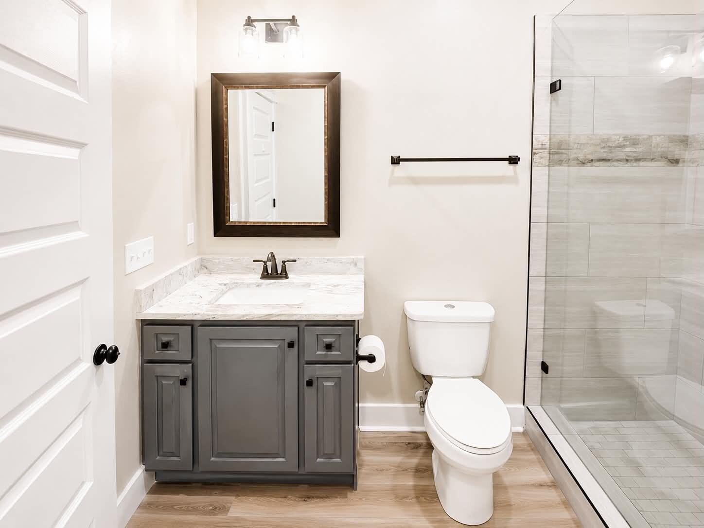 HUNTERS CREEK - Residential
