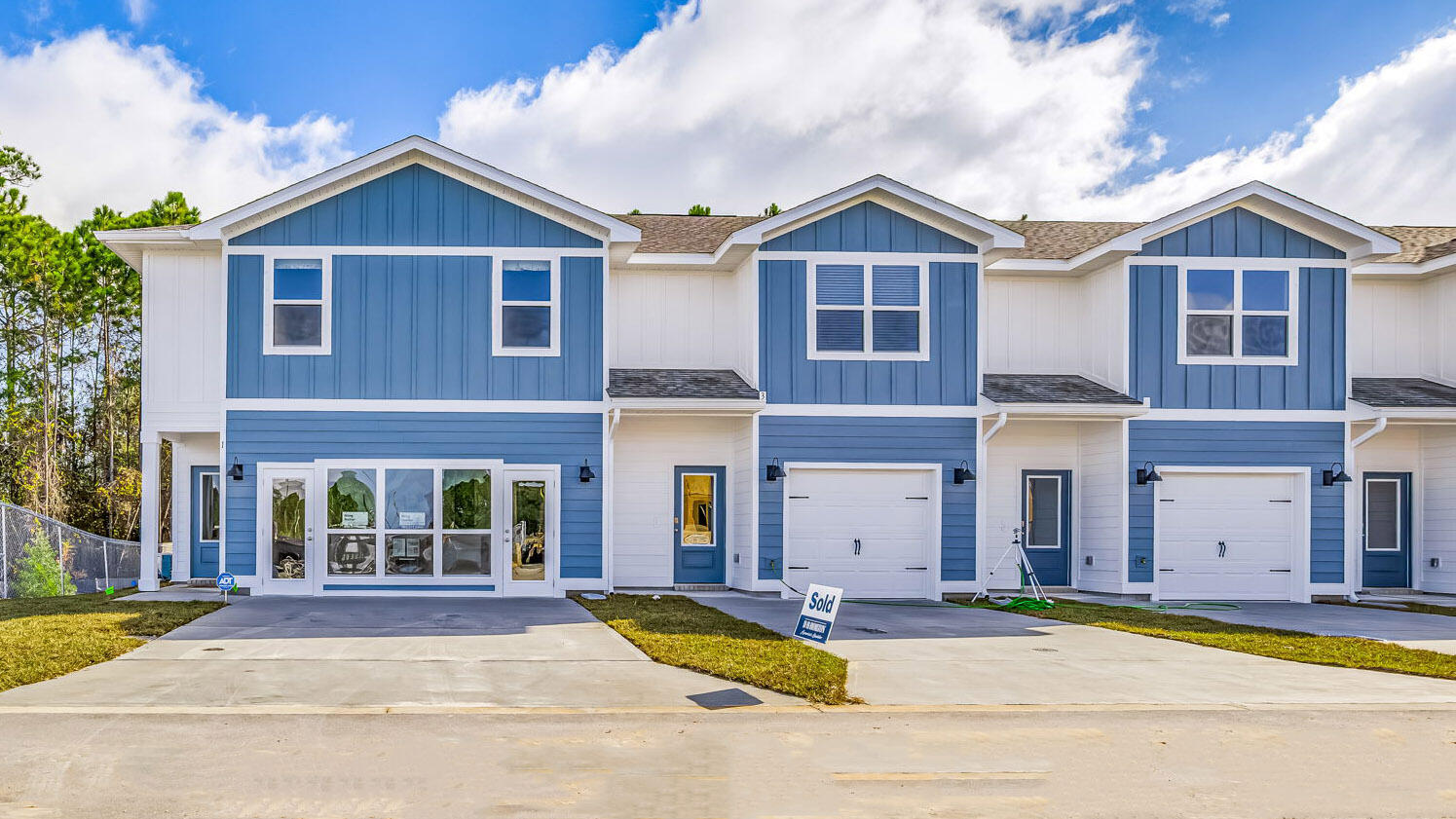 Forest Shore Villas Townhomes - Residential