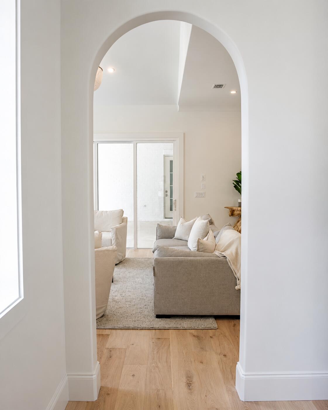 SECLUSION BAY - Residential