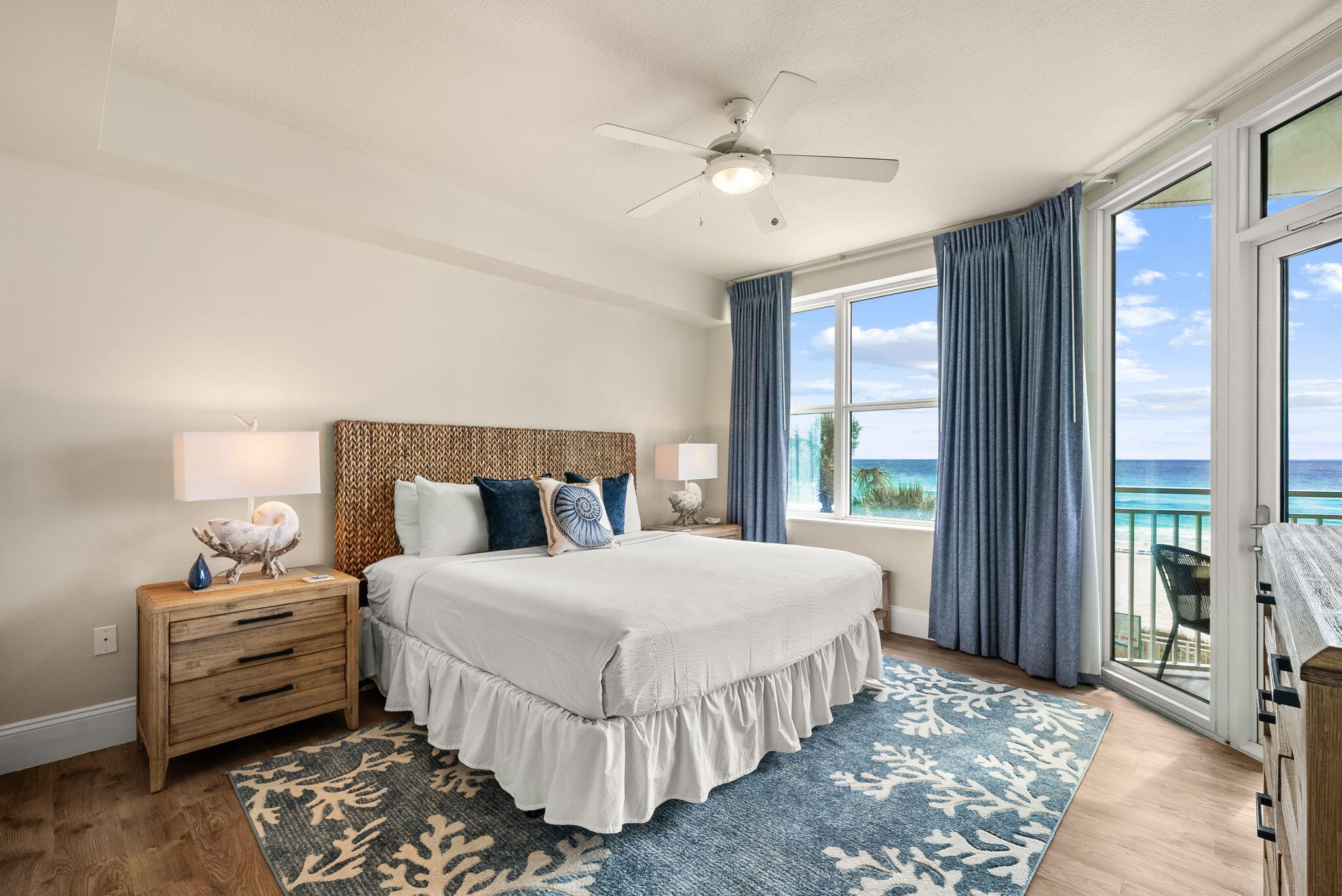 AQUA BEACHSIDE RESORT - Residential