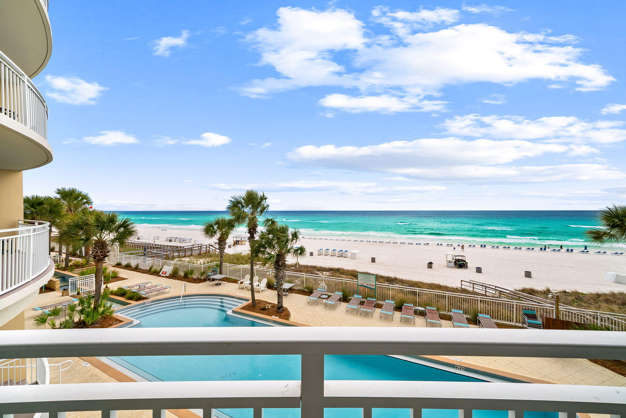 AQUA BEACHSIDE RESORT - Residential