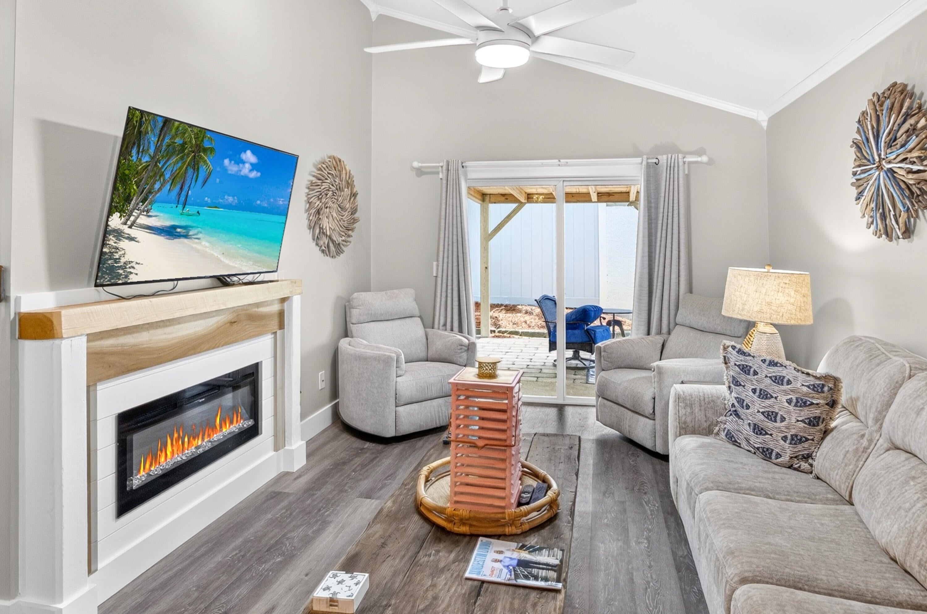 LINKSIDE VILLAGE UNIT 1 - Residential