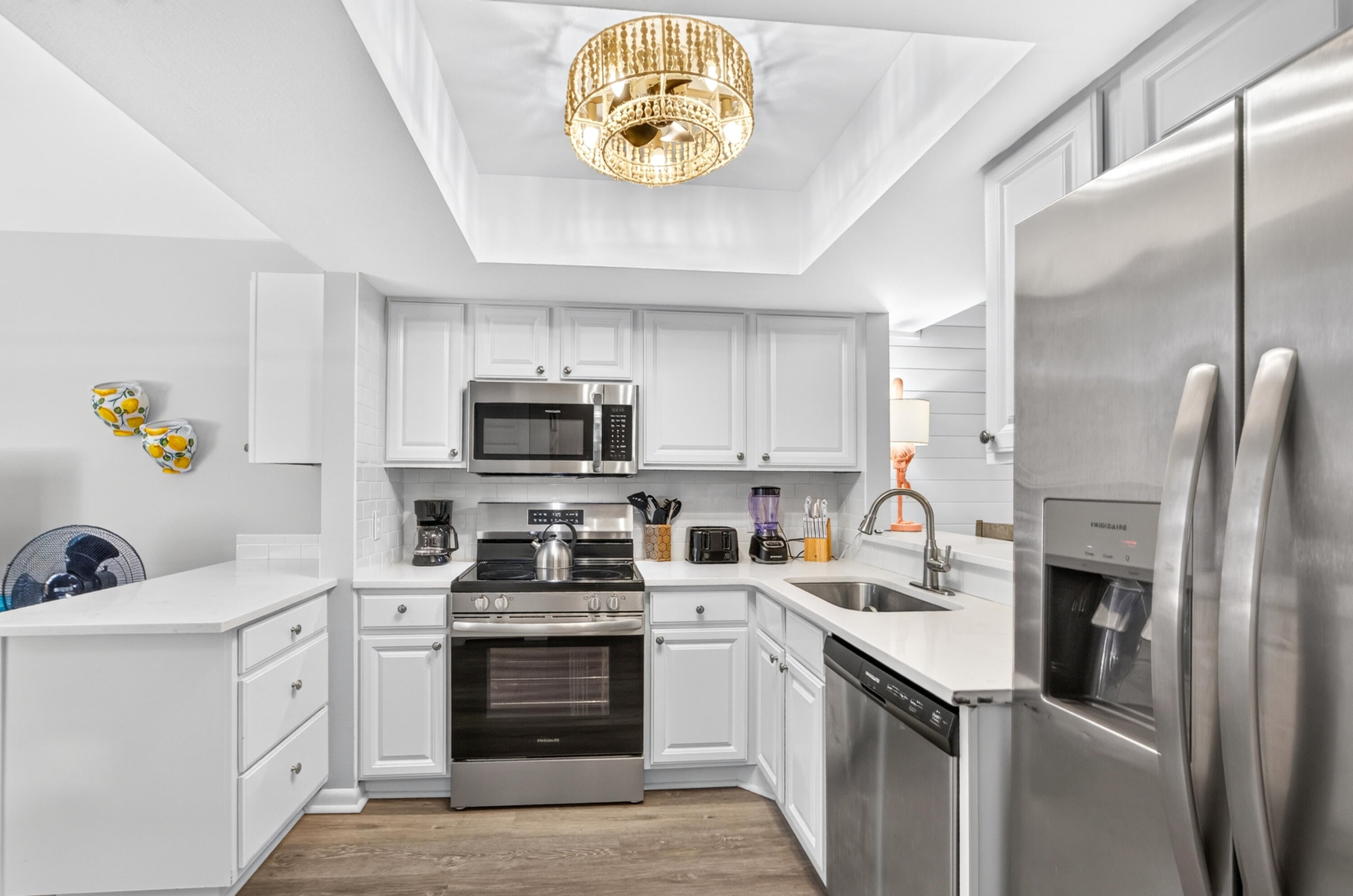 LINKSIDE VILLAGE UNIT 1 - Residential