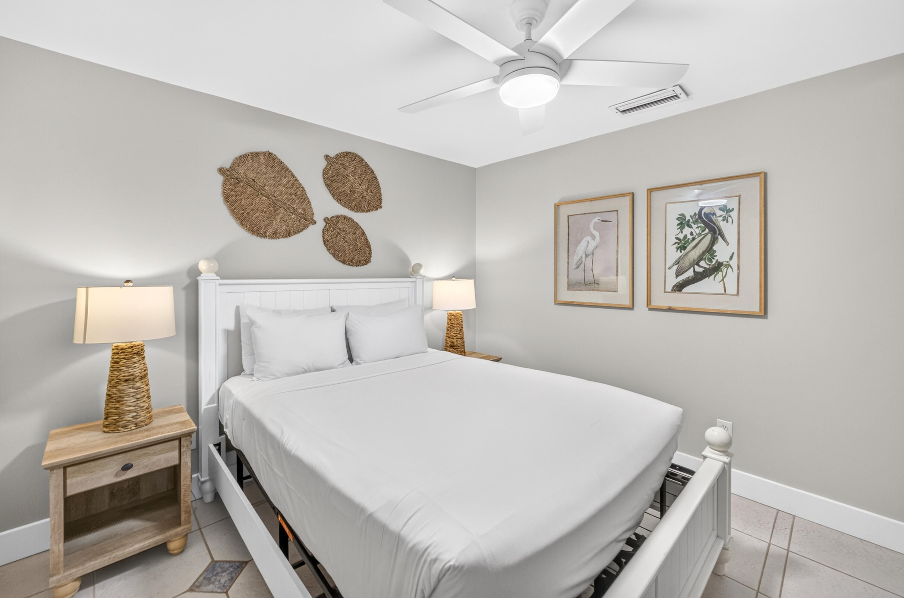 LINKSIDE VILLAGE UNIT 1 - Residential