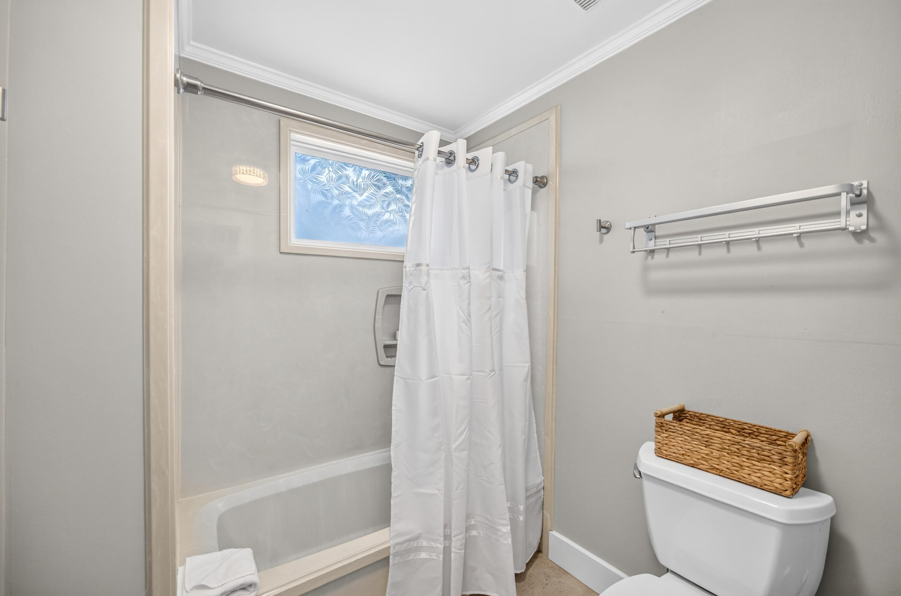 LINKSIDE VILLAGE UNIT 1 - Residential