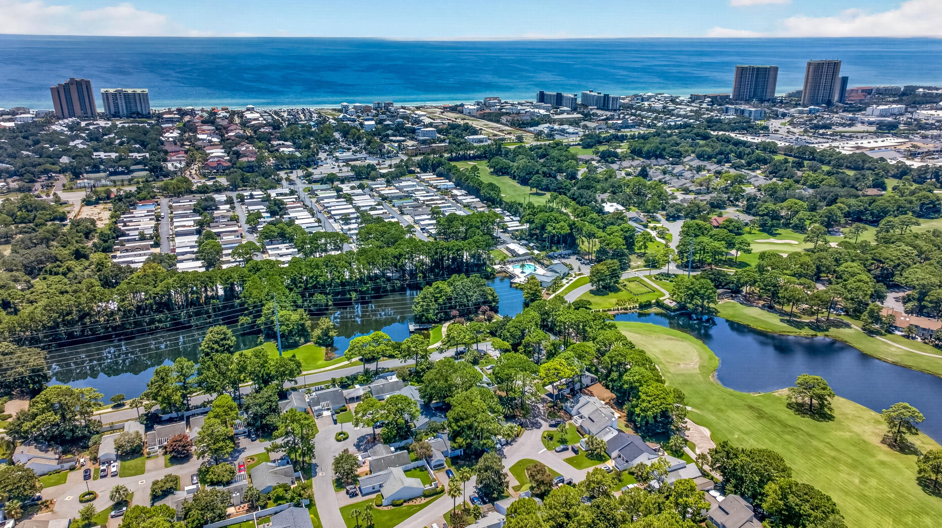 LINKSIDE VILLAGE UNIT 1 - Residential