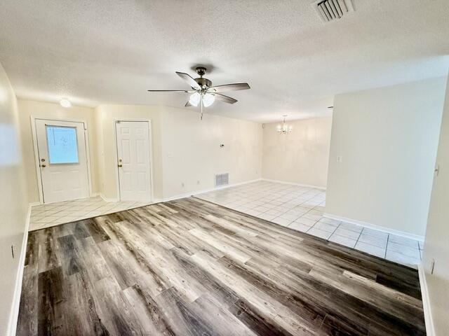 ROSEBUD PLANTATION T/H - Residential Lease