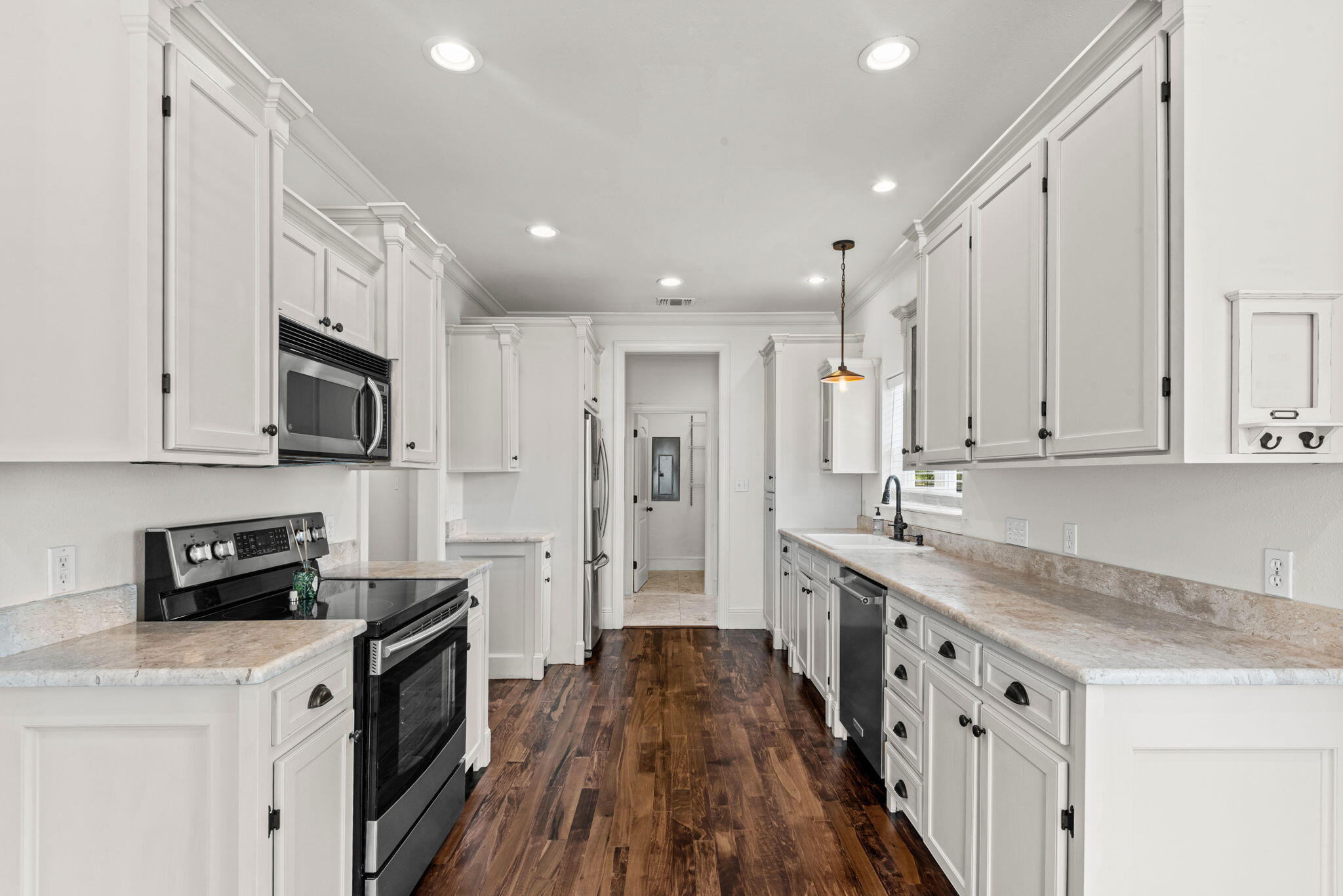 TOWN OF SANTA ROSA - Residential