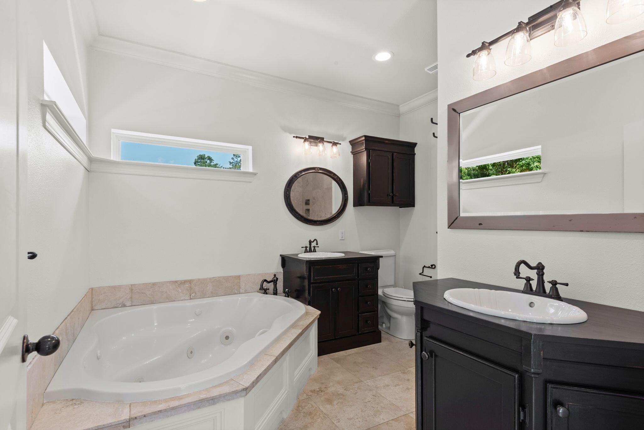 TOWN OF SANTA ROSA - Residential