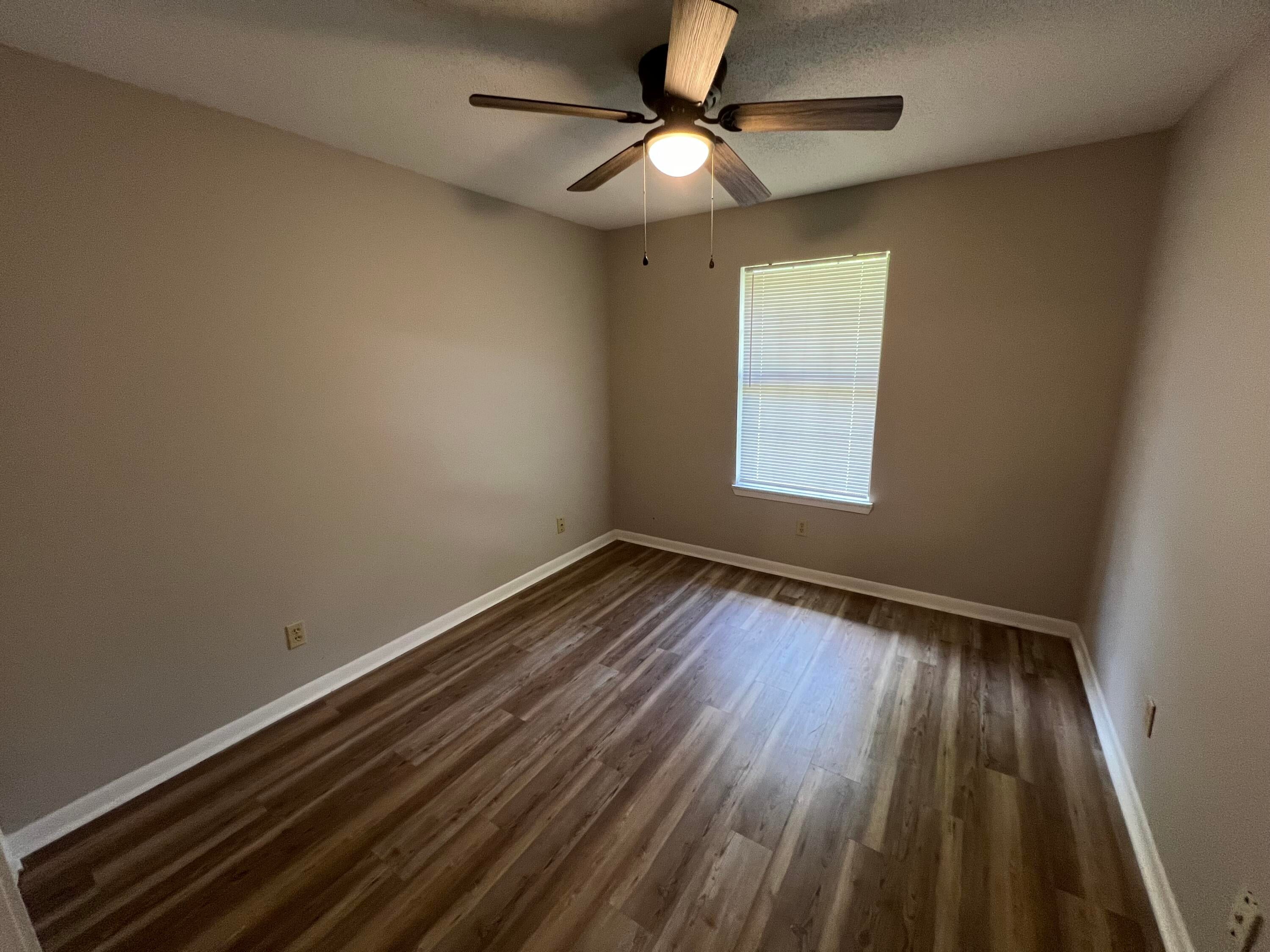 OAK PARK - Residential Lease