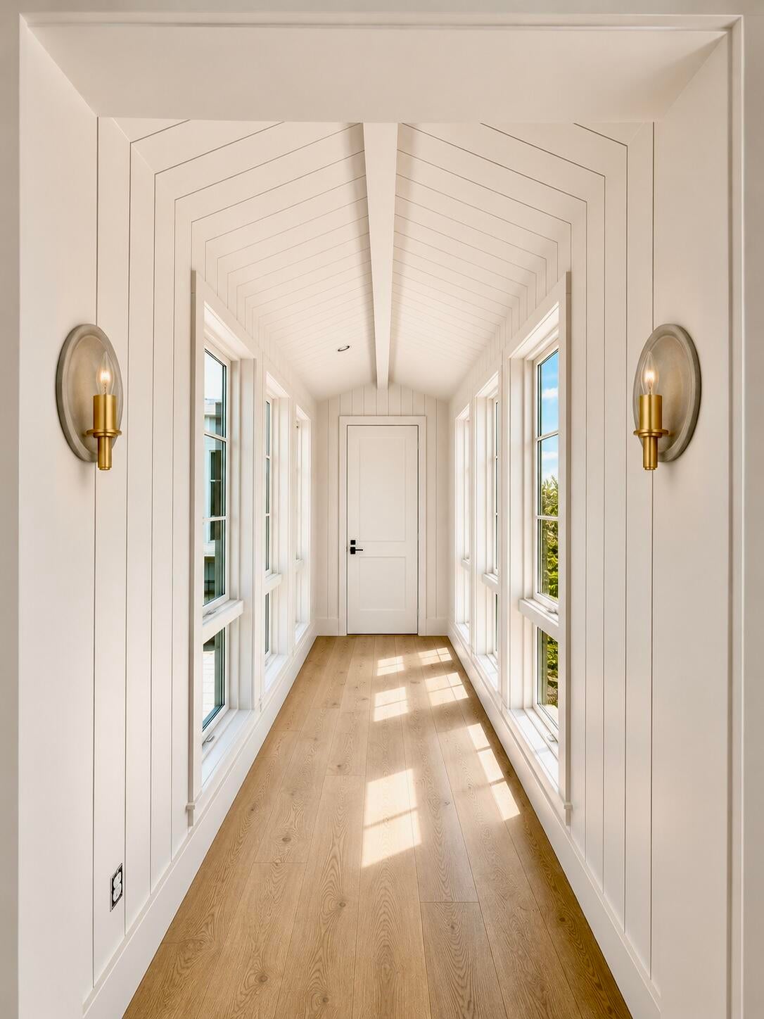 RETREAT THE - Residential