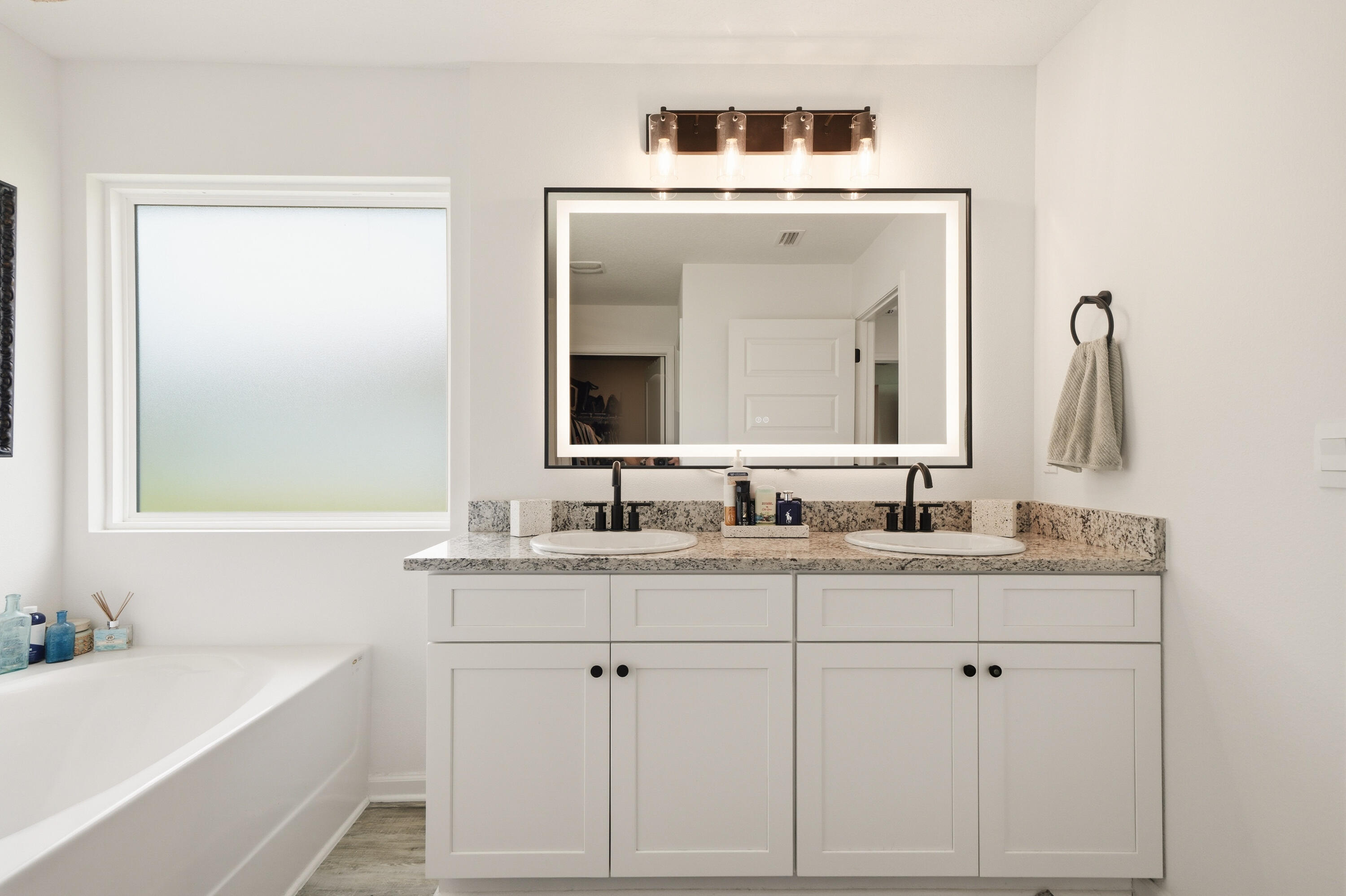 Owls Head Farms - Residential Lease
