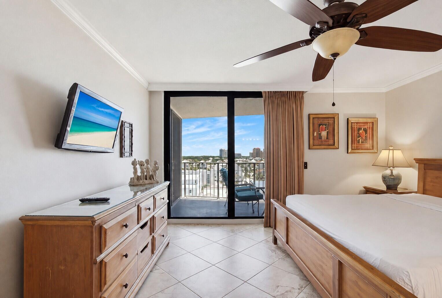 MAINSAIL CONDO PH 3 - Residential