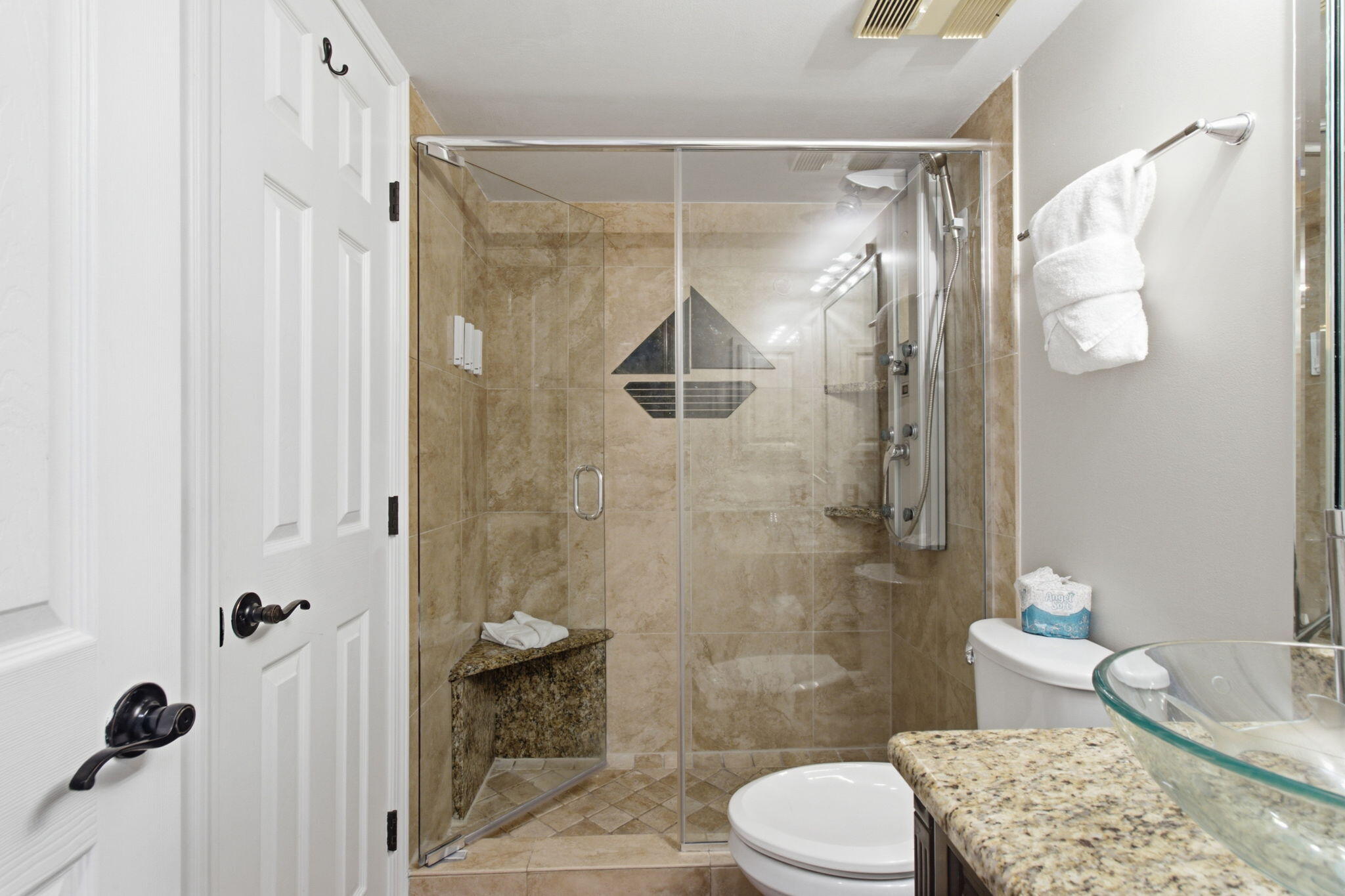 MAINSAIL CONDO PH 3 - Residential