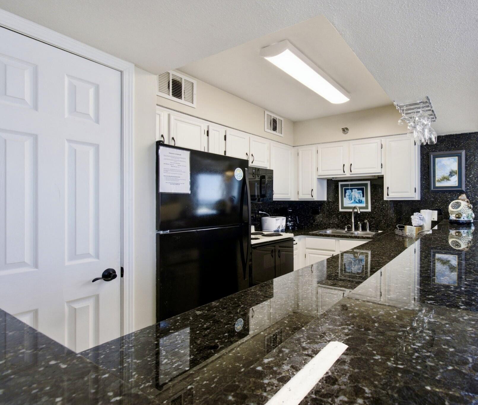 MAINSAIL CONDO PH 3 - Residential