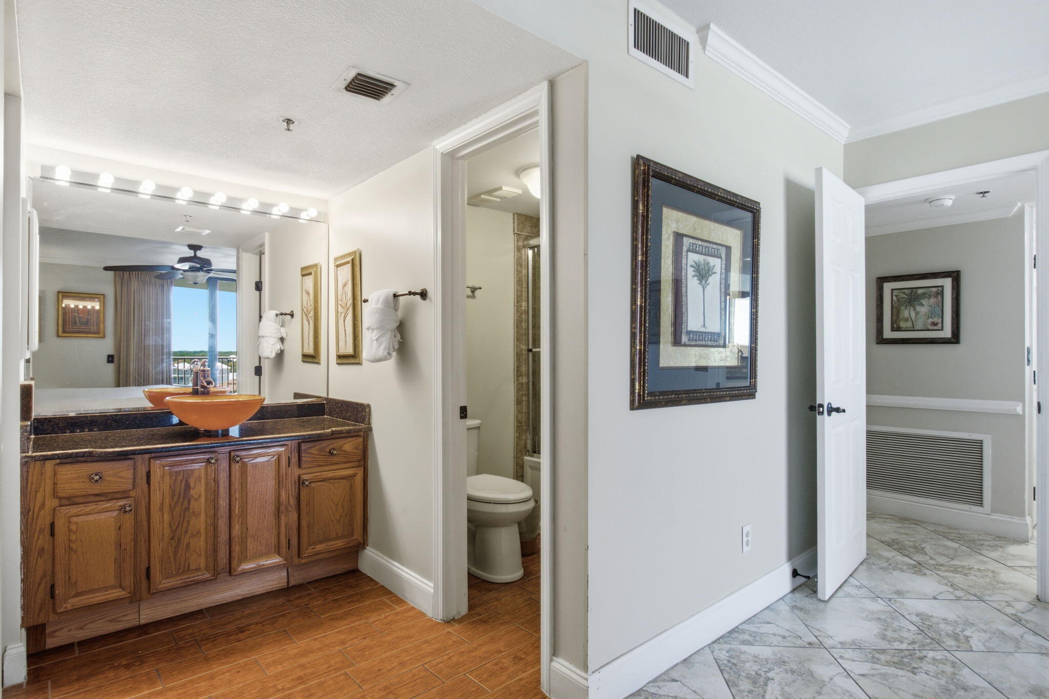 MAINSAIL CONDO PH 3 - Residential
