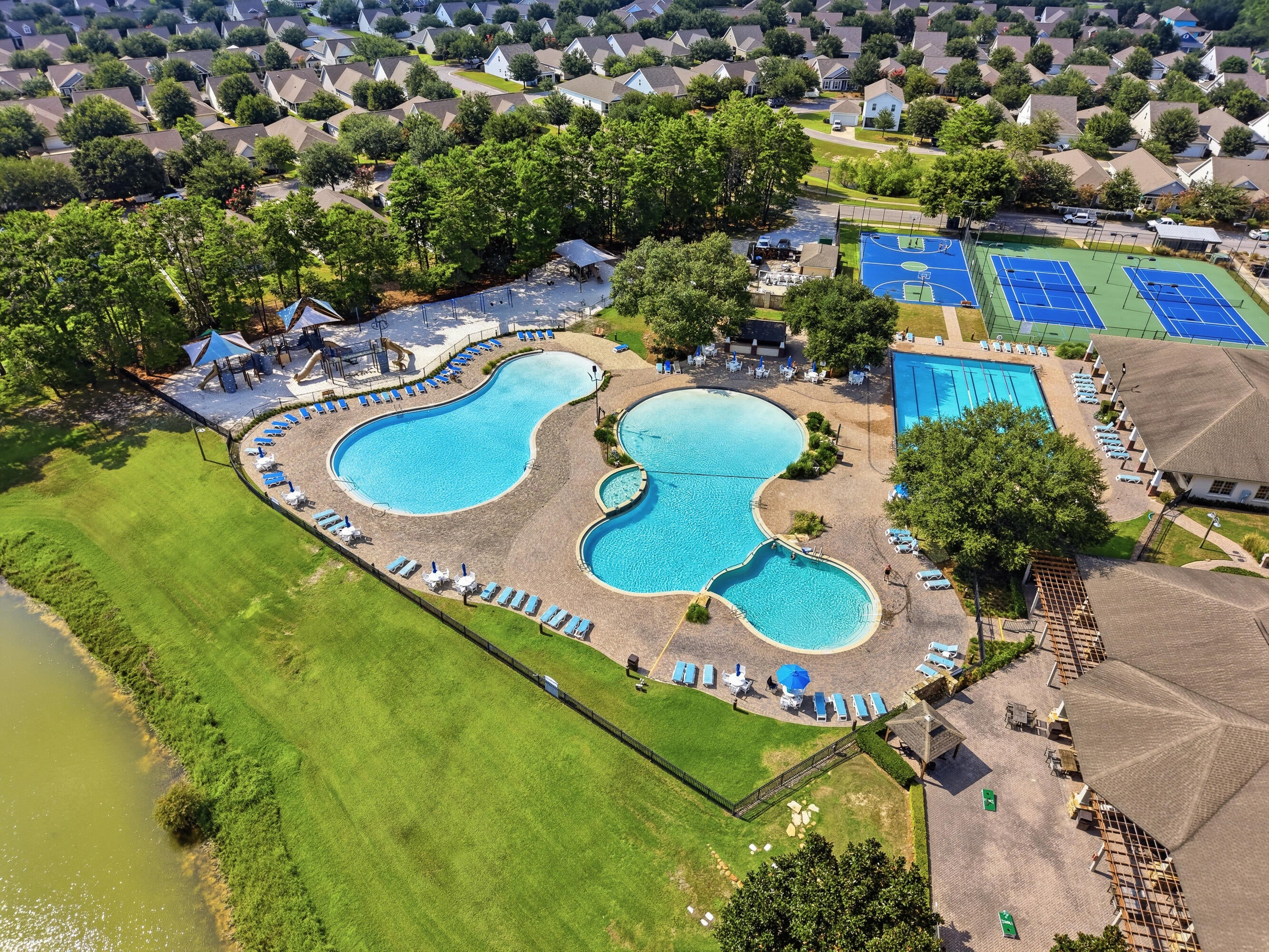 HAMMOCK BAY - Residential
