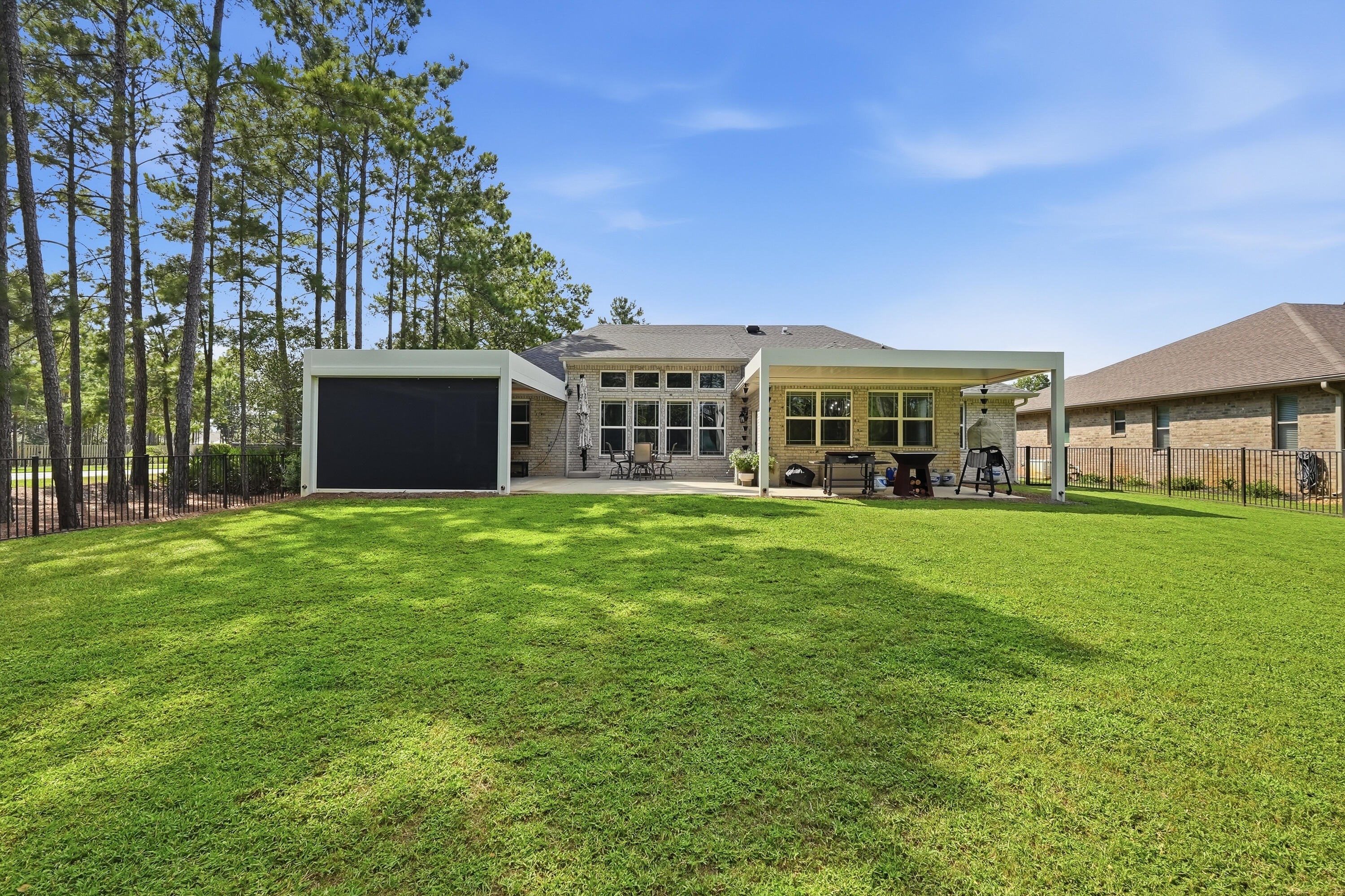 HAMMOCK BAY - Residential