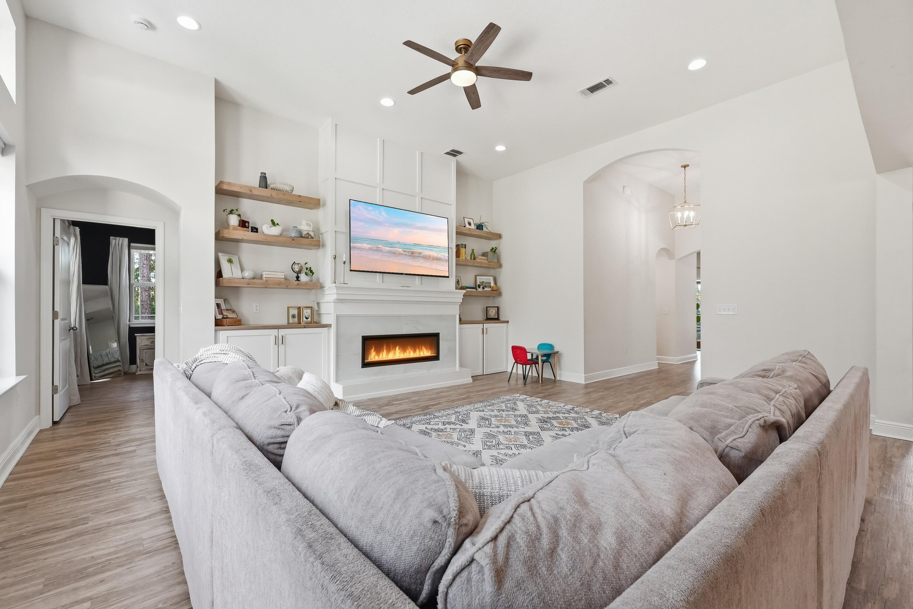 HAMMOCK BAY - Residential