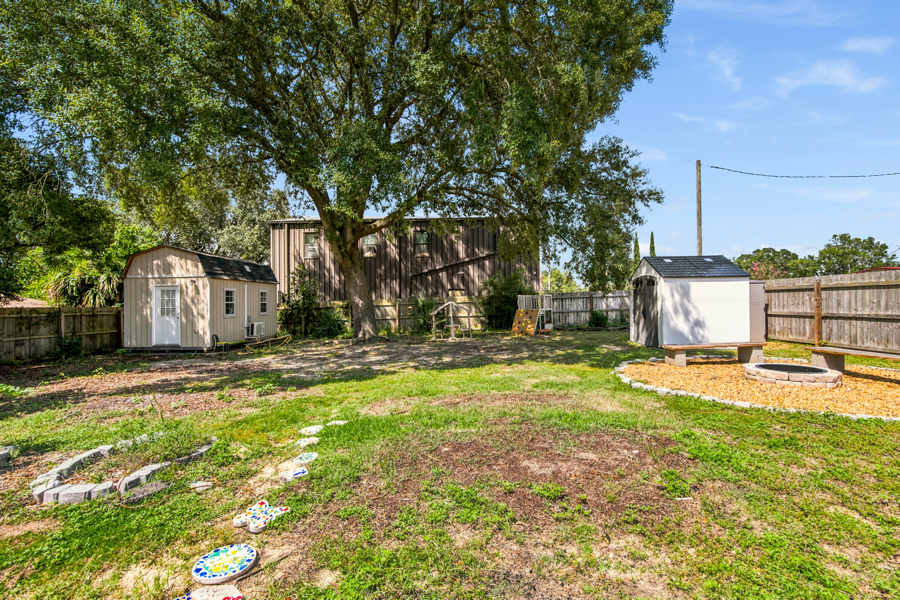 VALPARISO PLAT #15 - Residential