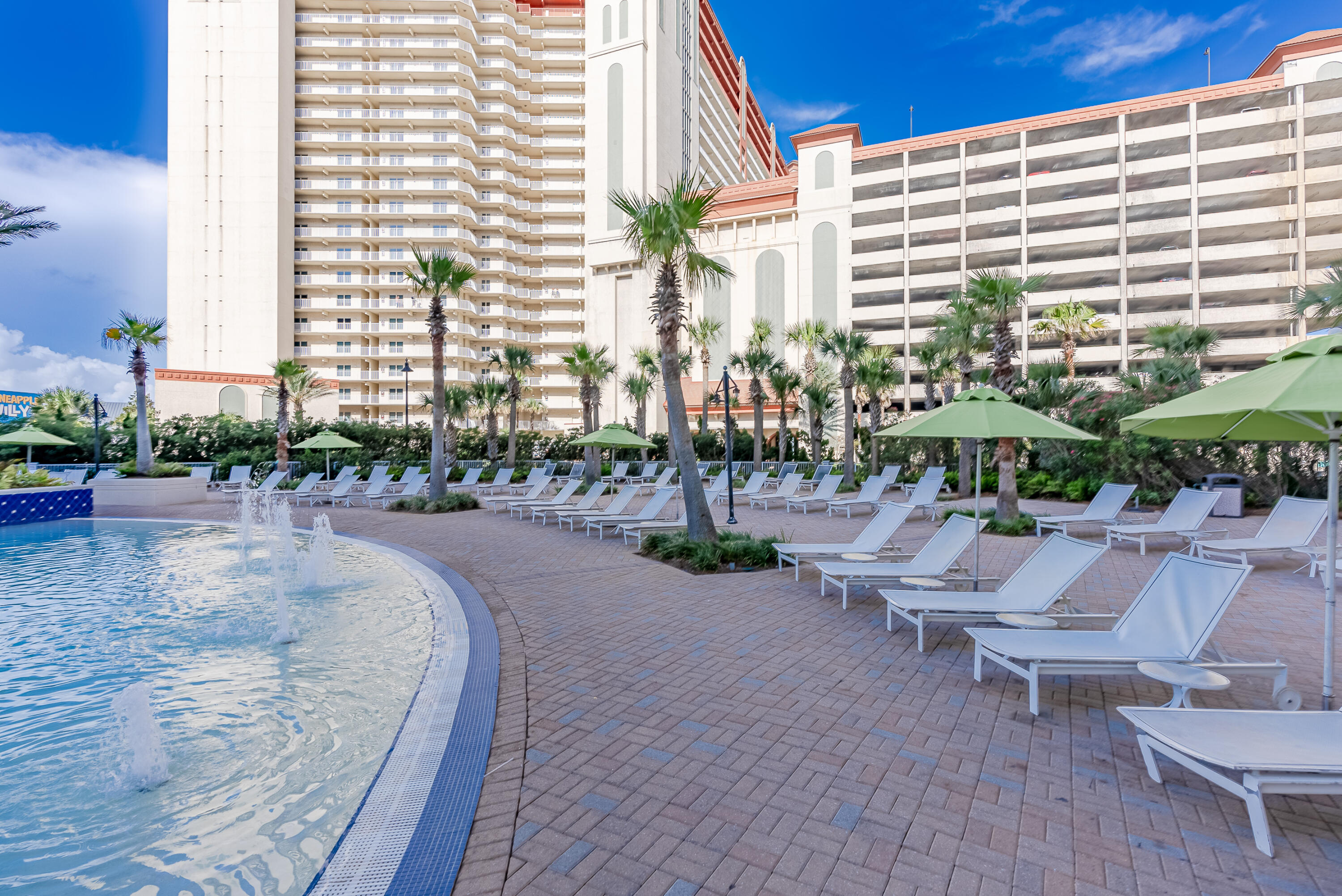 Laketown Wharf - Residential