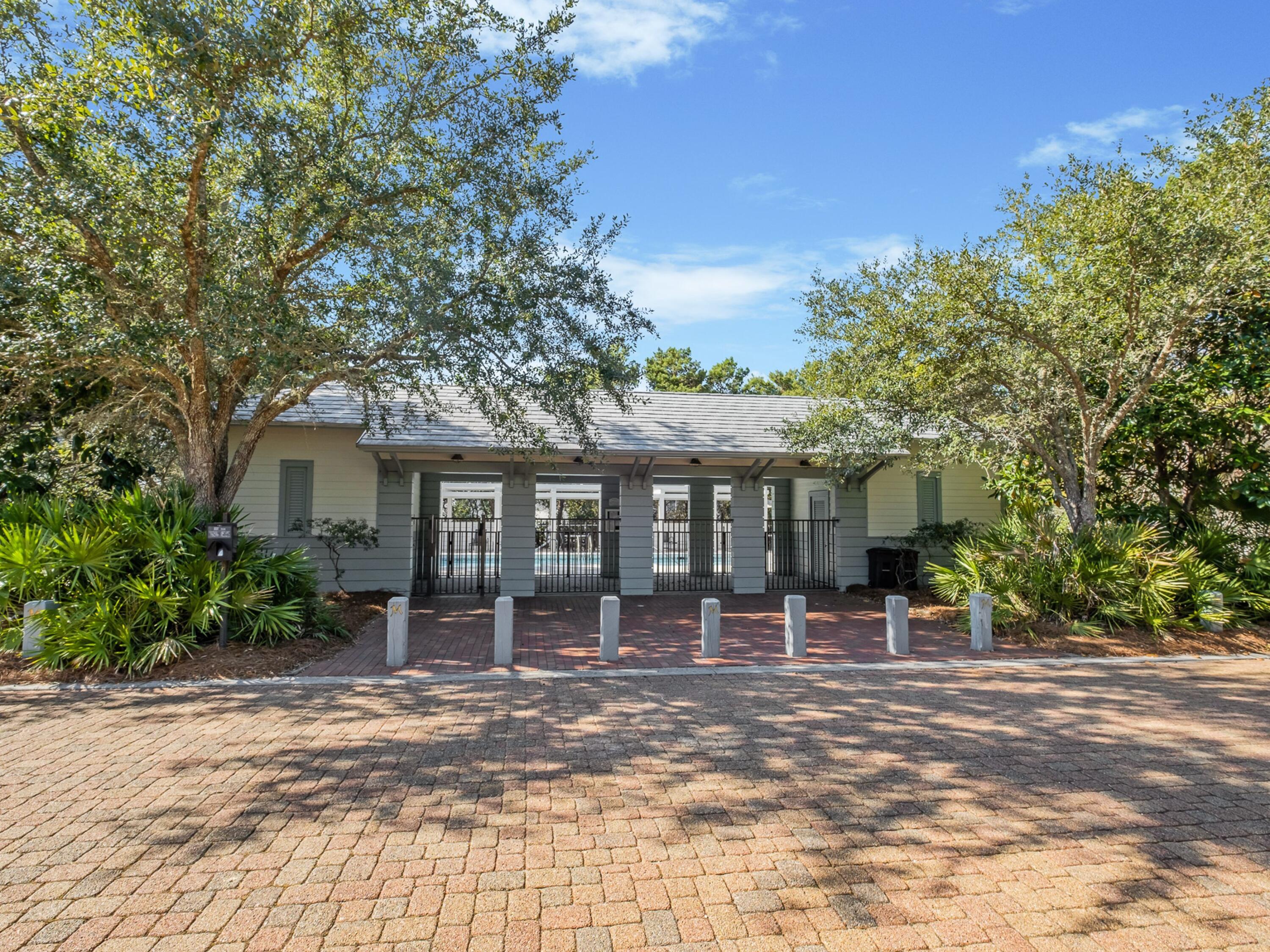 MAGNOLIA COTTAGES BY THE SEA - Residential