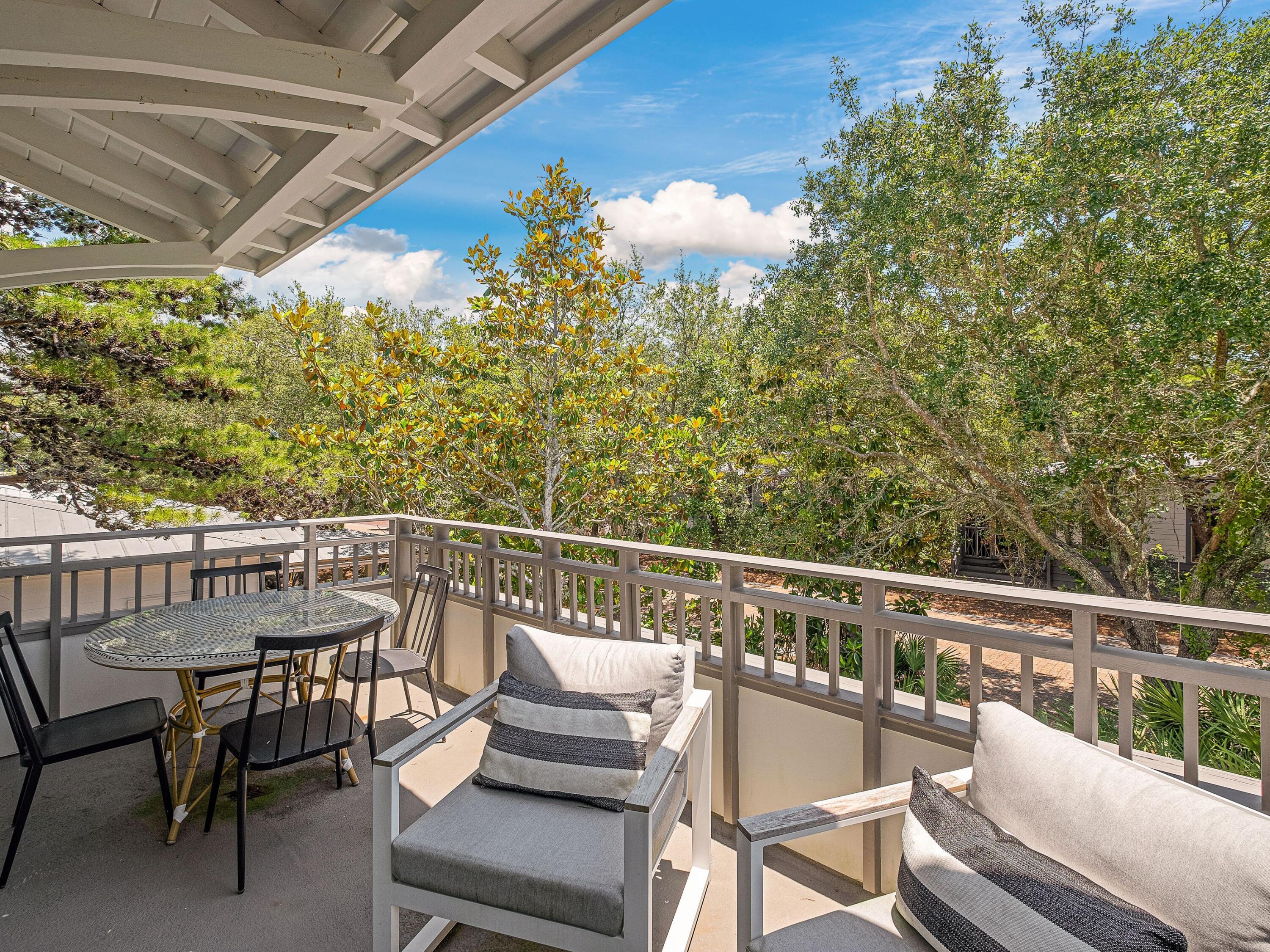 MAGNOLIA COTTAGES BY THE SEA - Residential