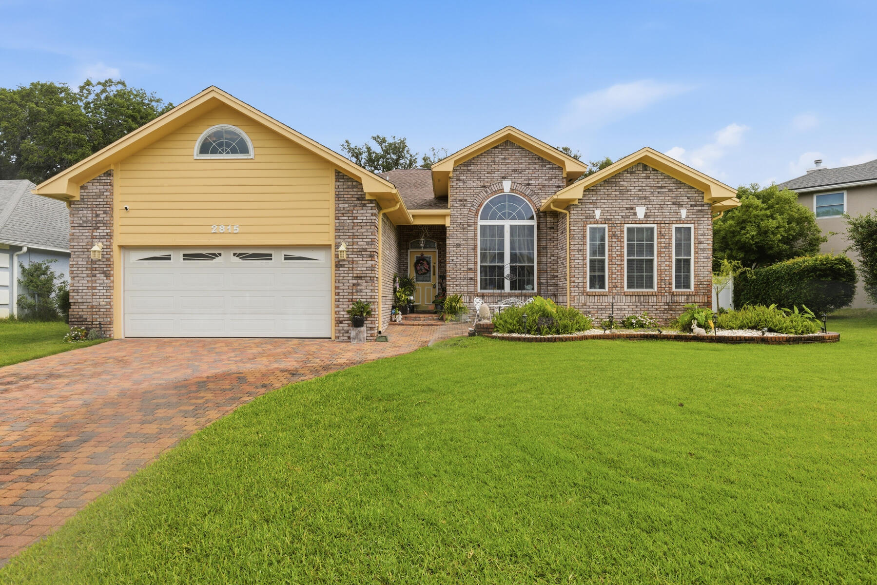 LAKE POINTE - Residential