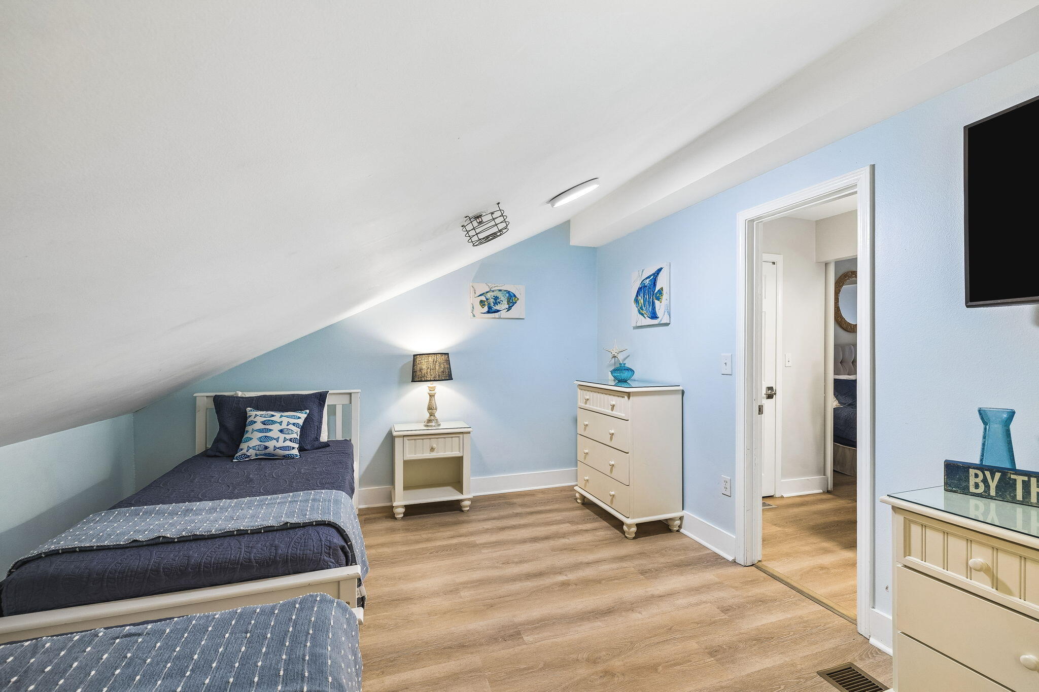 CRYSTAL SANDS CONDO - Residential