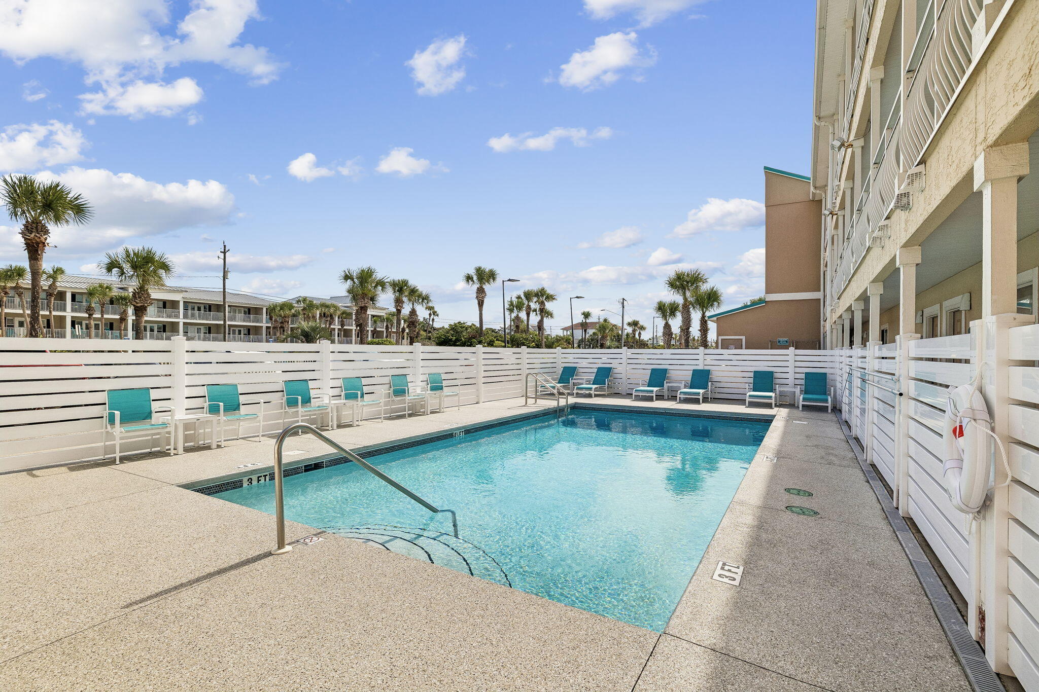 CRYSTAL SANDS CONDO - Residential
