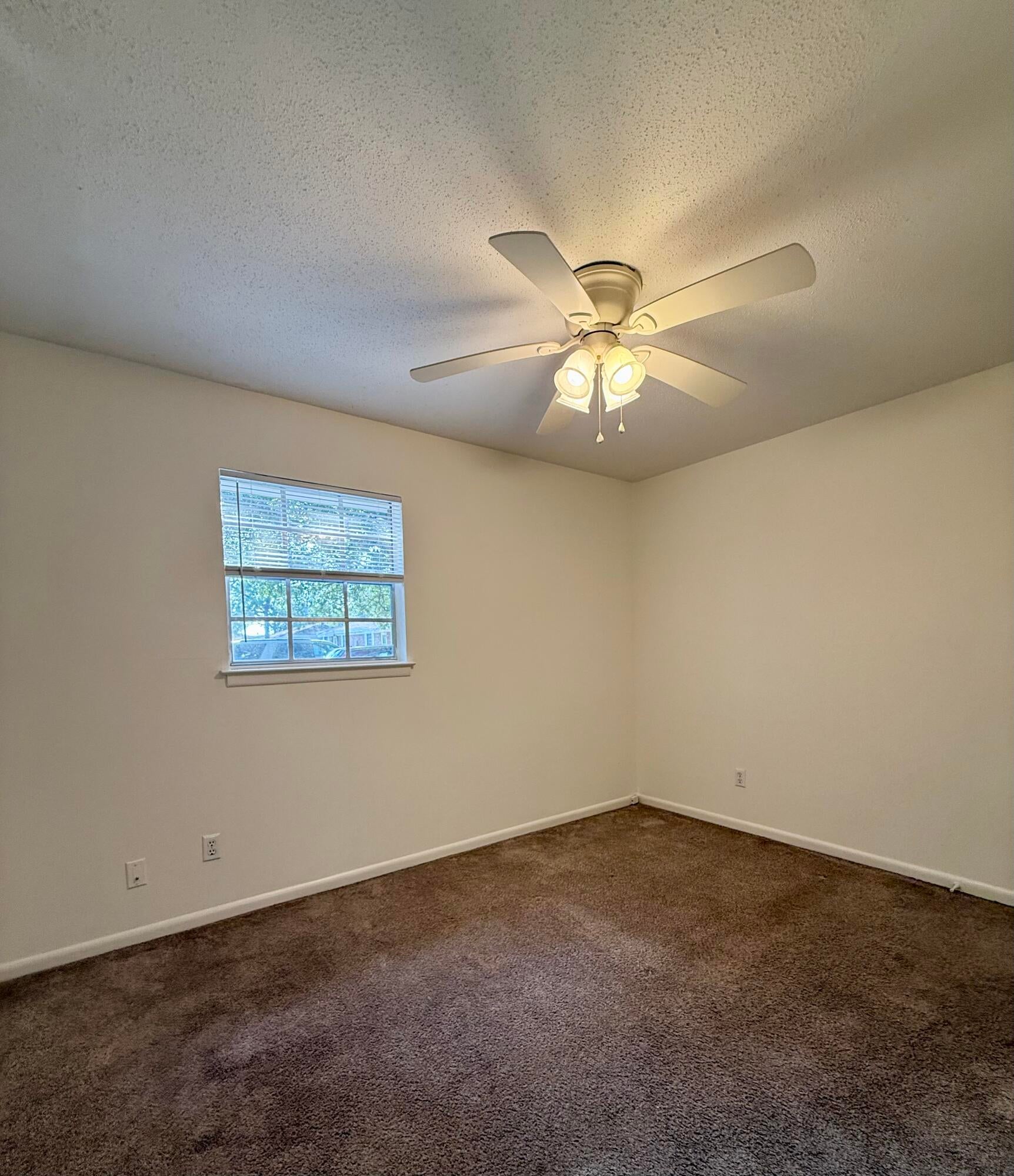 PORT DIXIE (232201.01) - Residential Lease