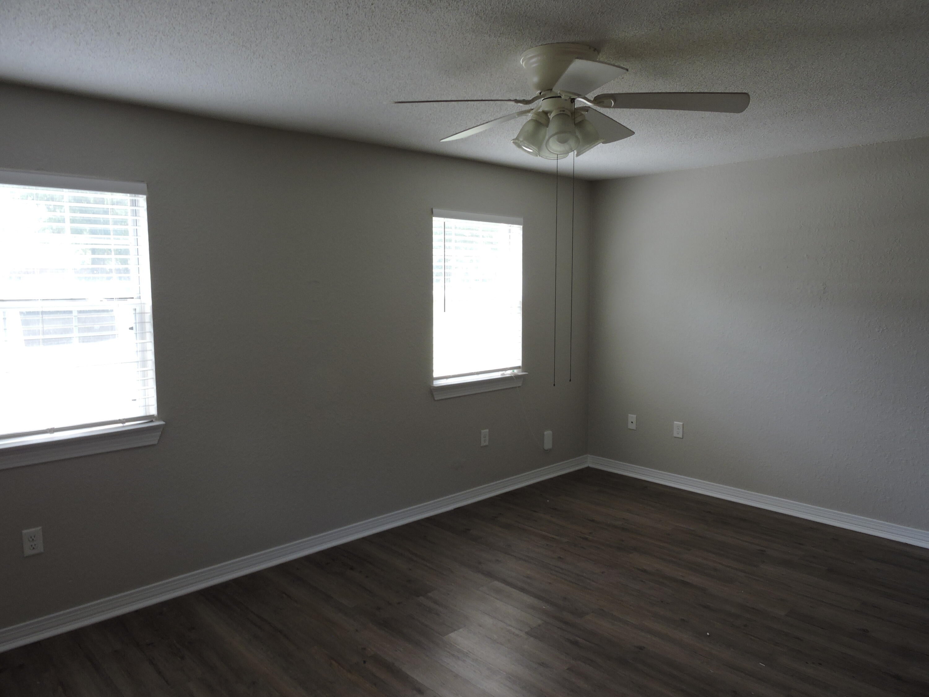 MORRIS ADDN TO CRESTVIEW - Residential Lease