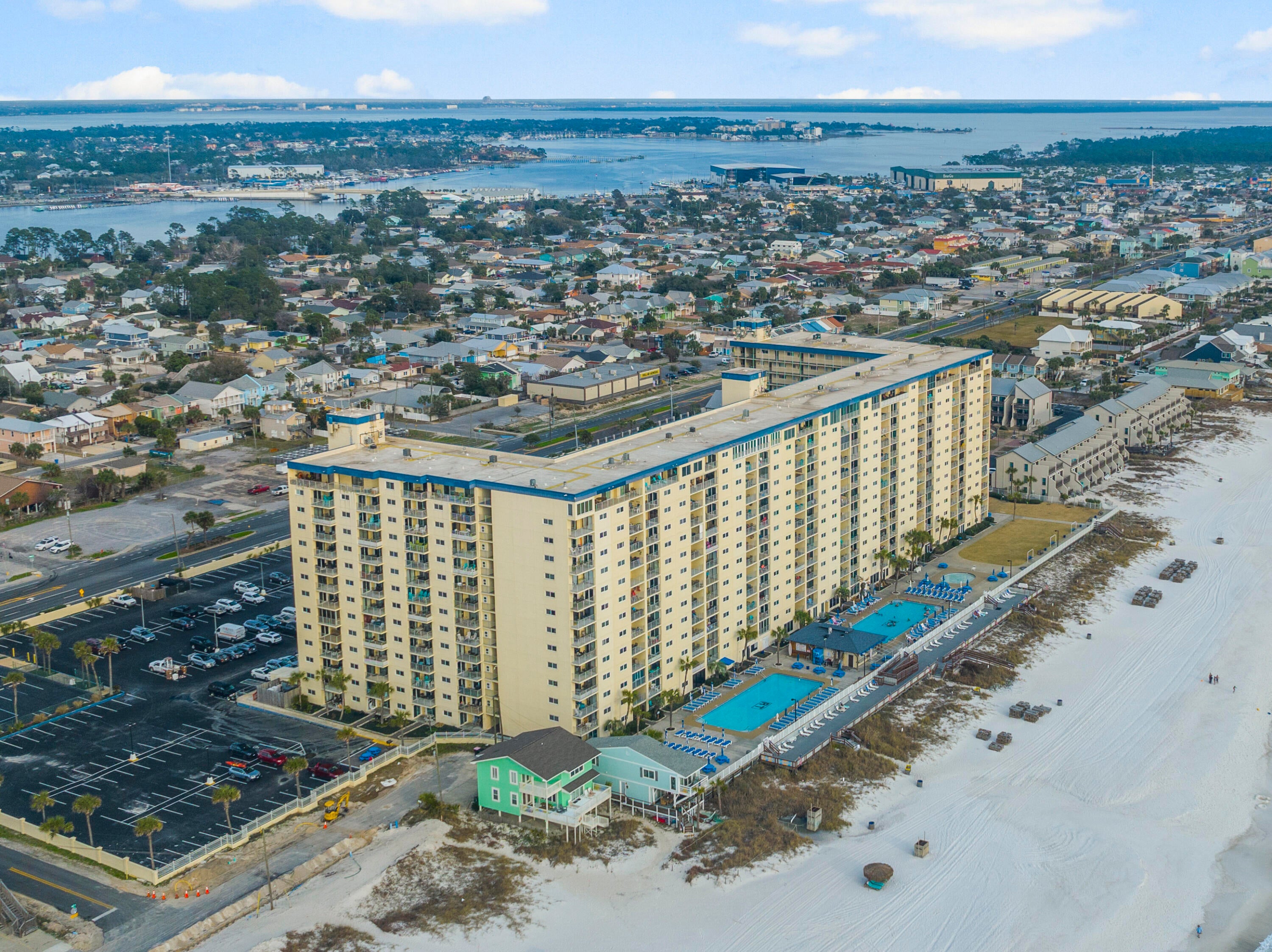 REGENCY TOWERS CONDO - Residential
