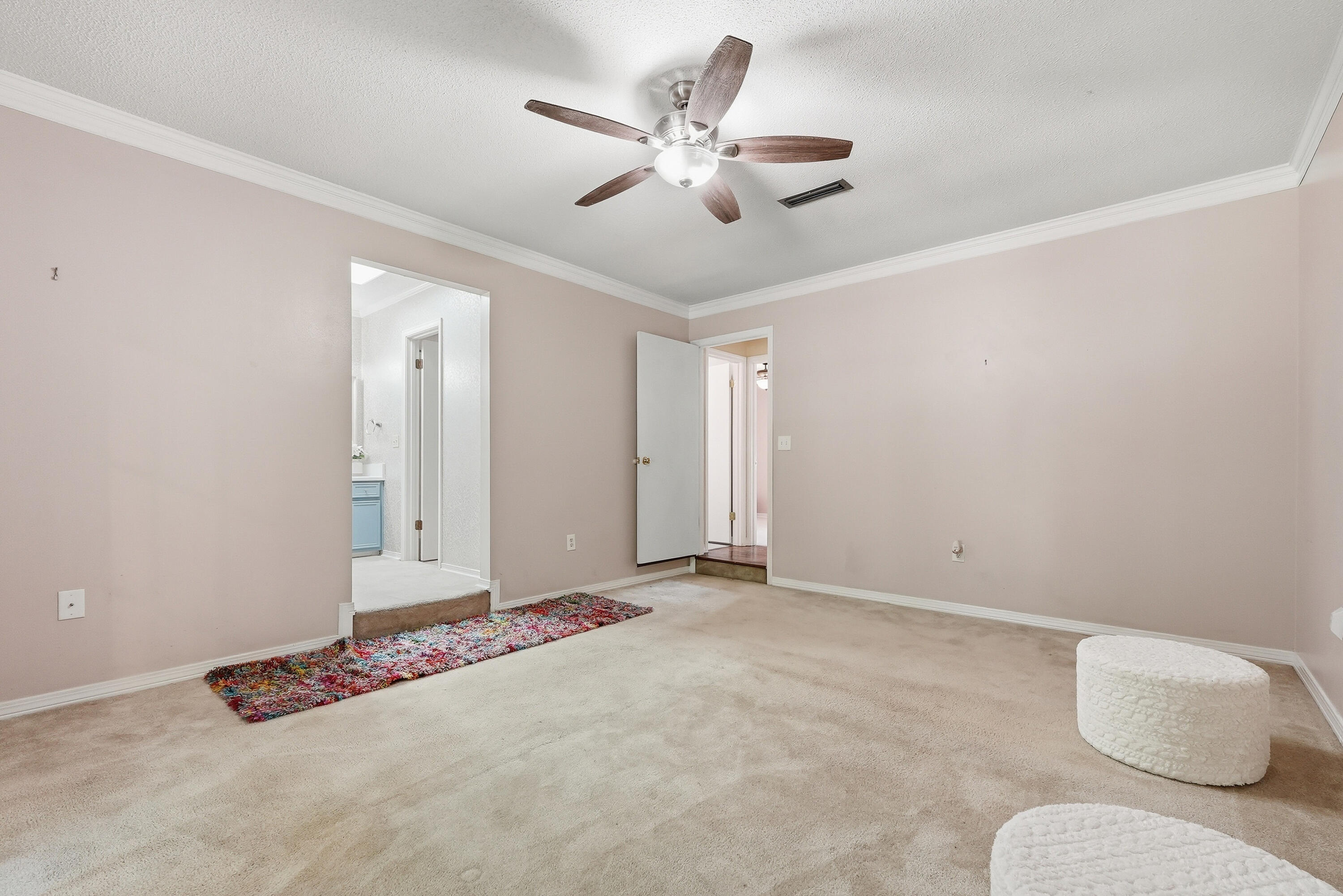 MARY ESTHER MANOR 1ST ADDN - Residential
