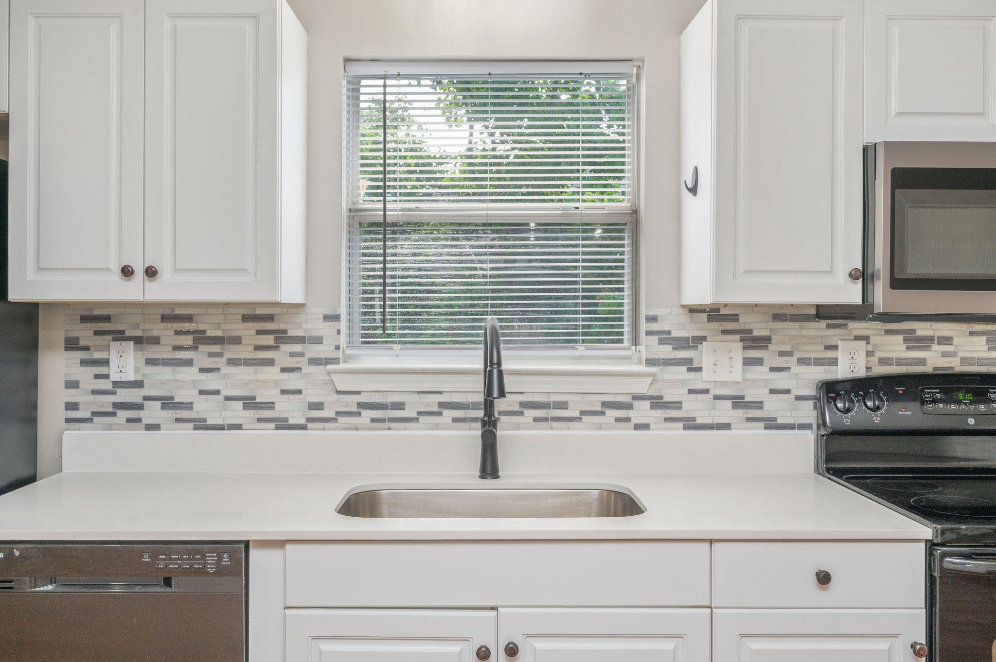 SOUTHWAY ESTATES - Residential