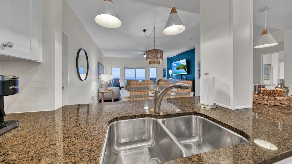 SUMMIT AT TOPS'L (THE) - Residential