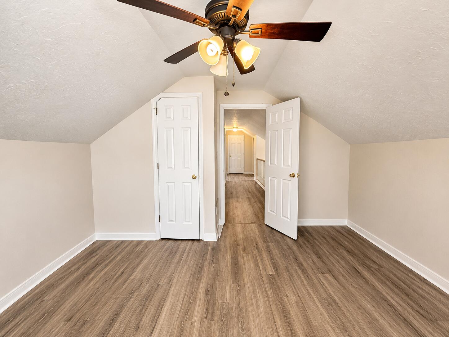 RIDGE WOOD MANOR - Residential