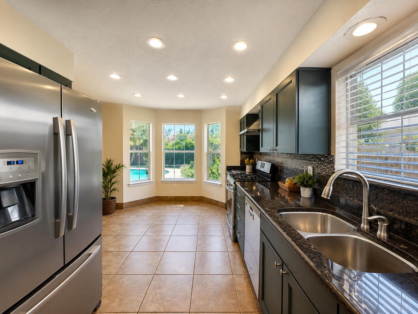 RIDGE WOOD MANOR - Residential