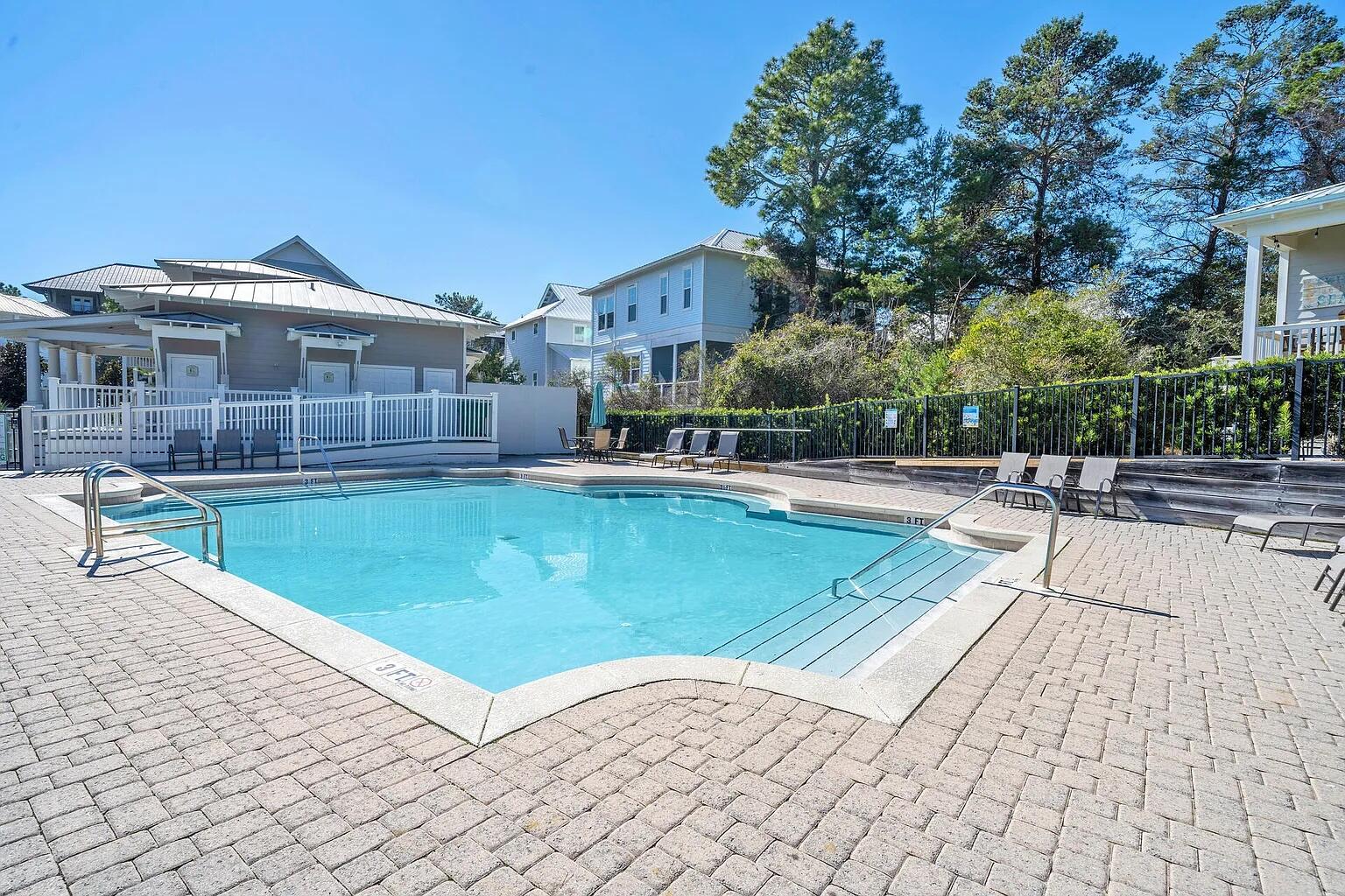 LAKESIDE AT BLUE MOUNTAIN BEACH - Residential