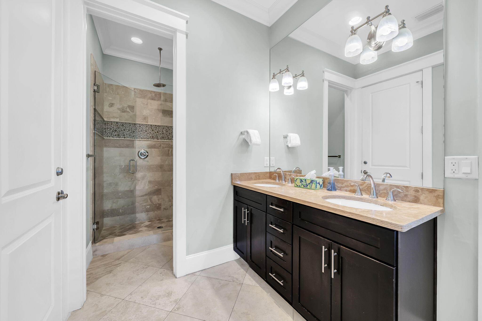 LAKESIDE AT BLUE MOUNTAIN BEACH - Residential