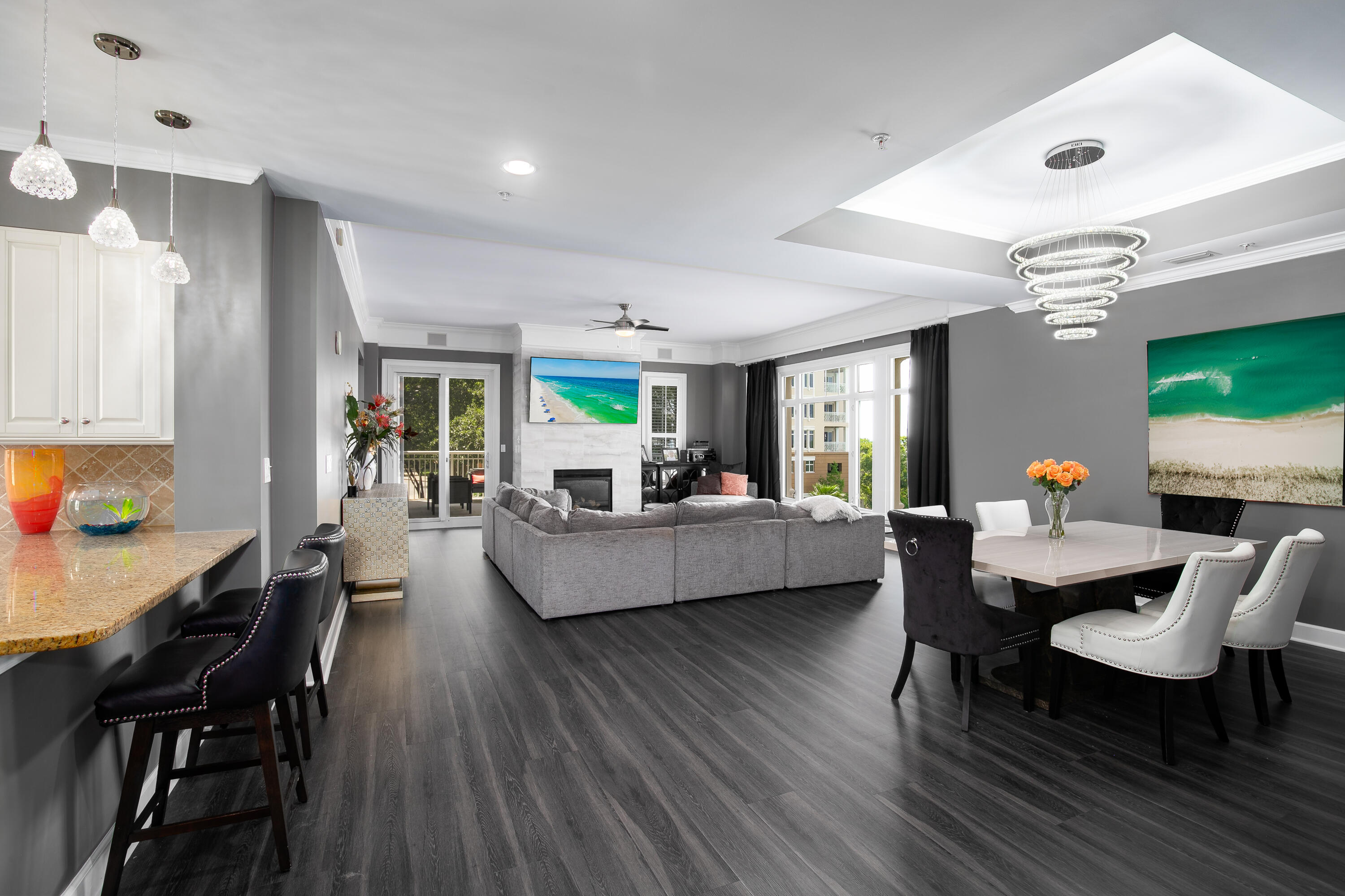 ONE WATER PLACE - Residential