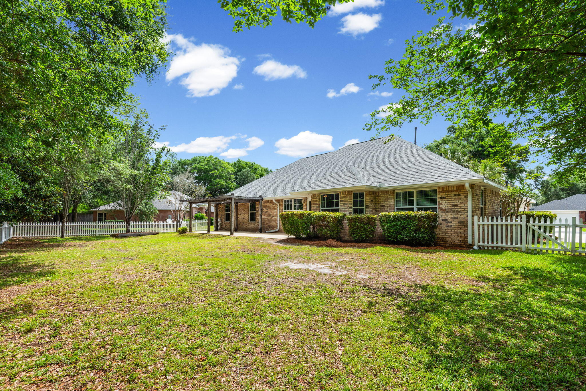 MAGNOLIA PLANTATION AT BLUEWATER BAY - Residential