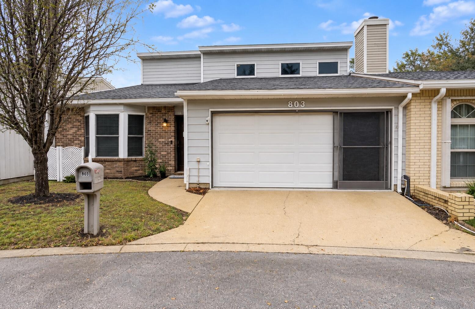 DONLABROOK GARDYNS - Residential