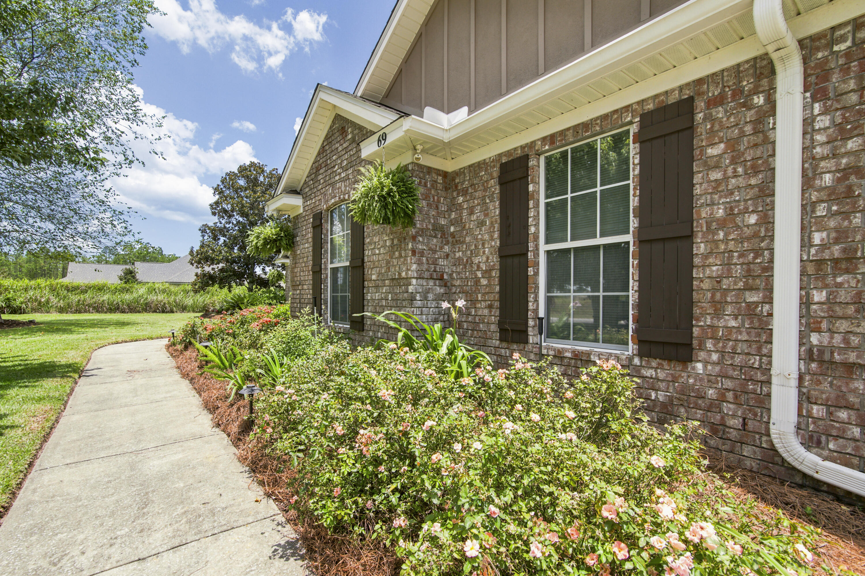 WINDSWEPT ESTATES - Residential