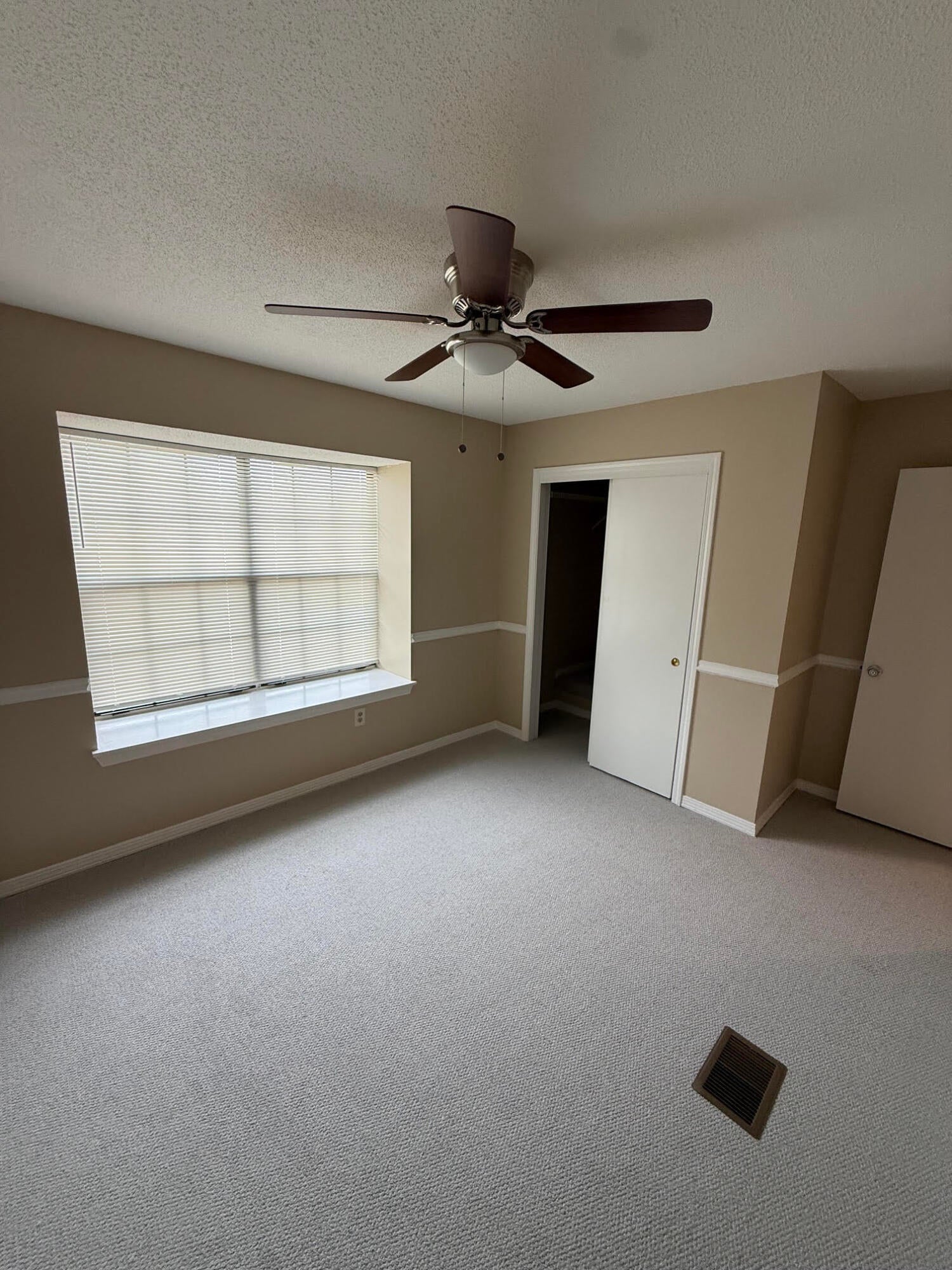 CHINAS COVE - Residential Lease