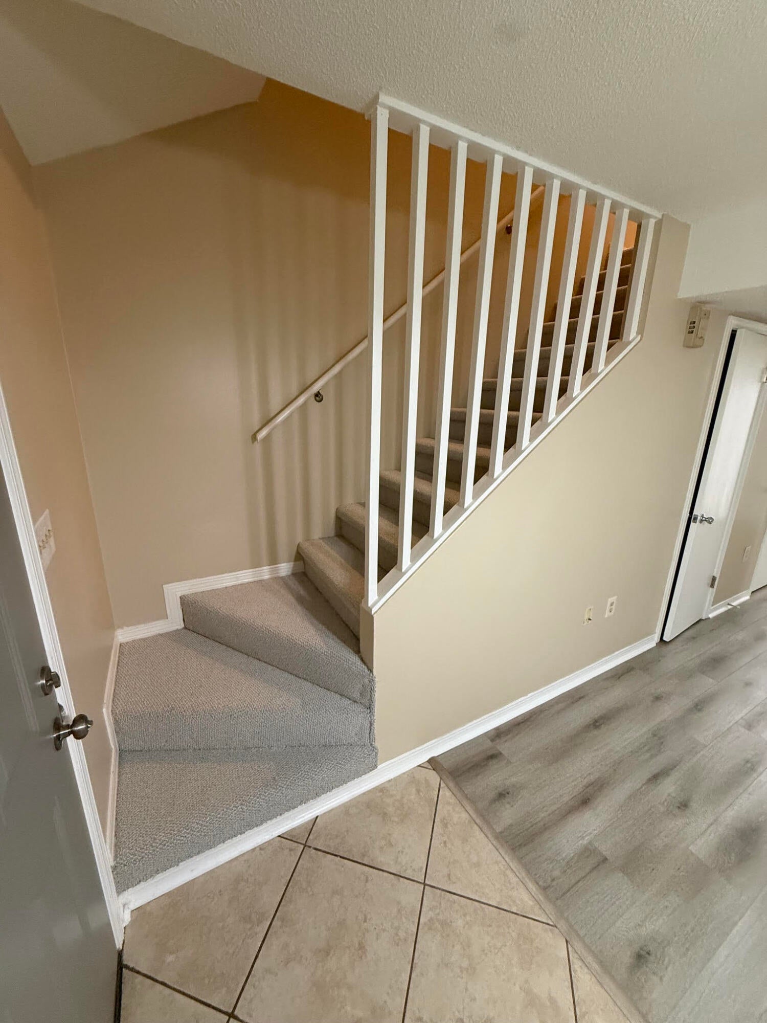 CHINAS COVE - Residential Lease